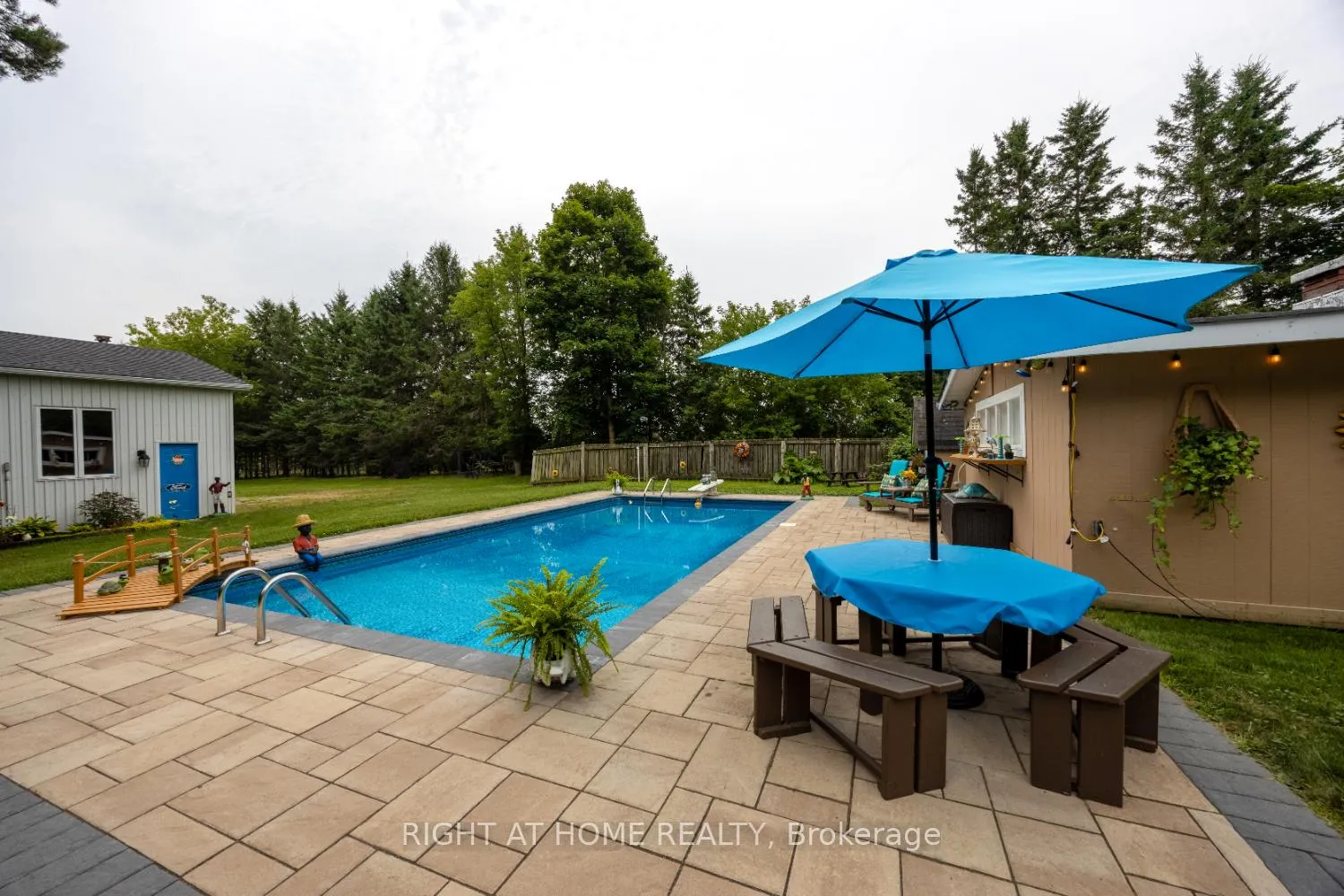 Photo 5 of 141 Platten Boulevard, Scugog, Rural Scugog — HOMEH