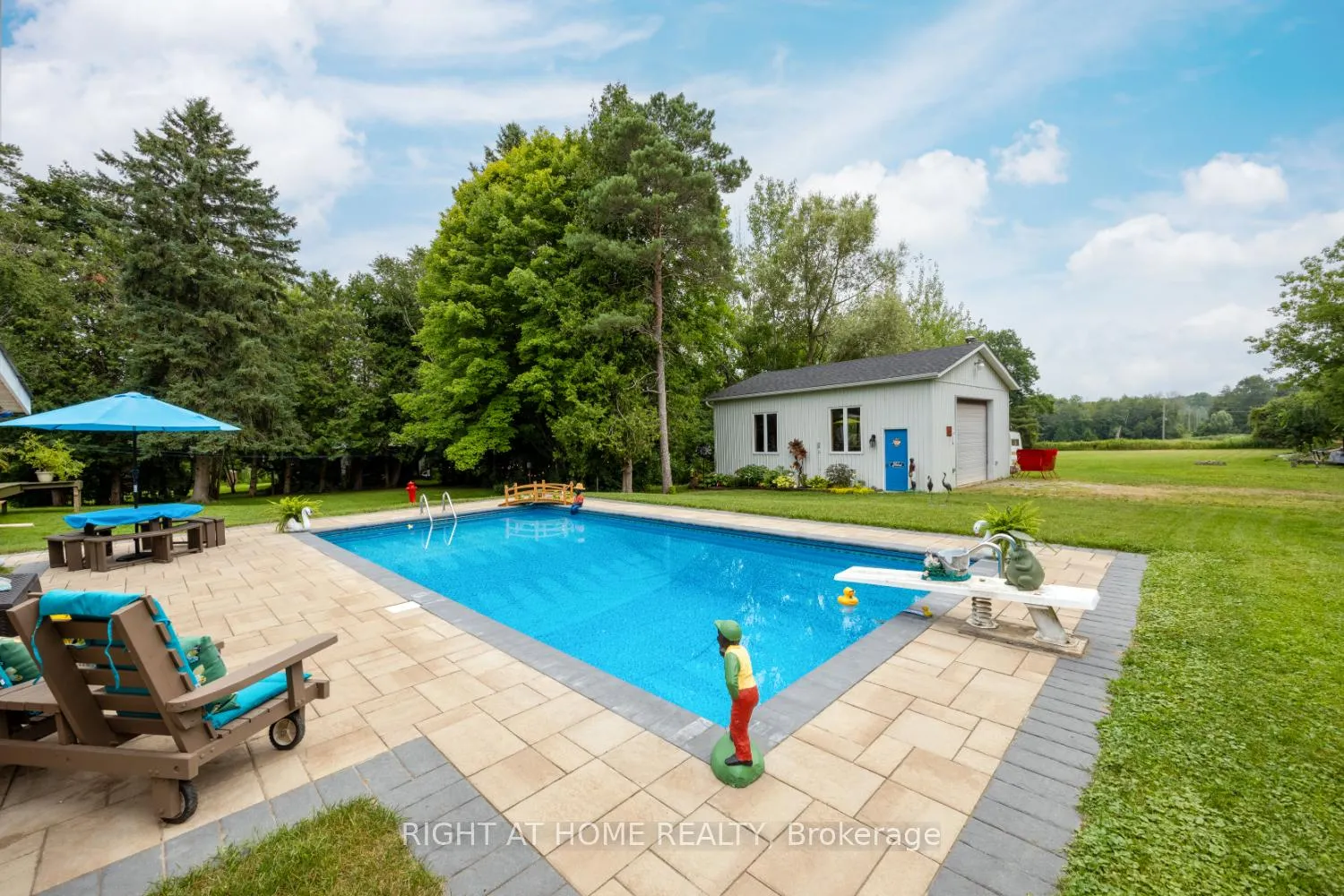 Photo 6 of 141 Platten Boulevard, Scugog, Rural Scugog — HOMEH