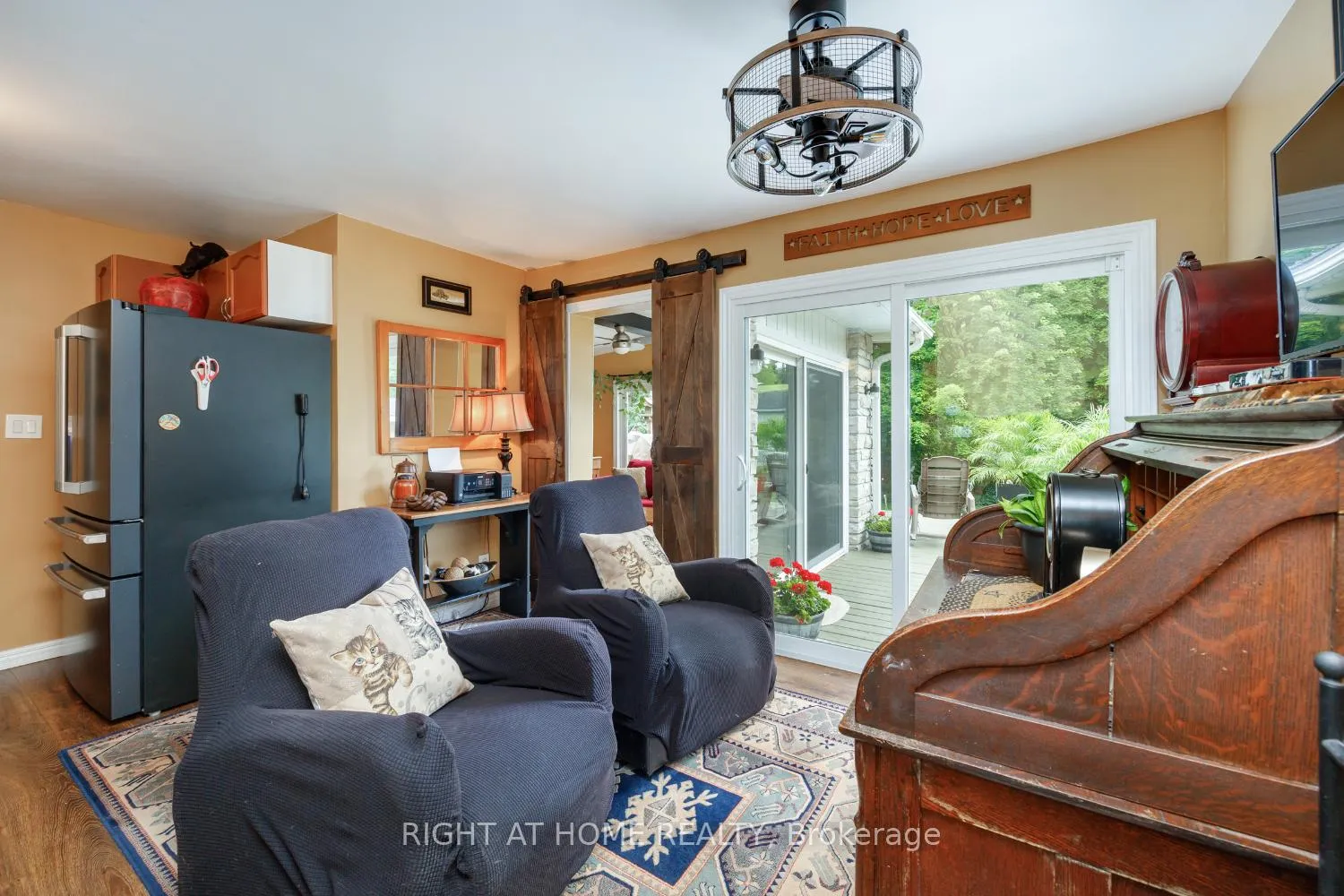 Photo 14 of 141 Platten Boulevard, Scugog, Rural Scugog — HOMEH