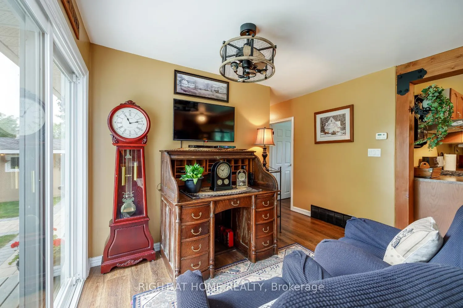 Photo 15 of 141 Platten Boulevard, Scugog, Rural Scugog — HOMEH