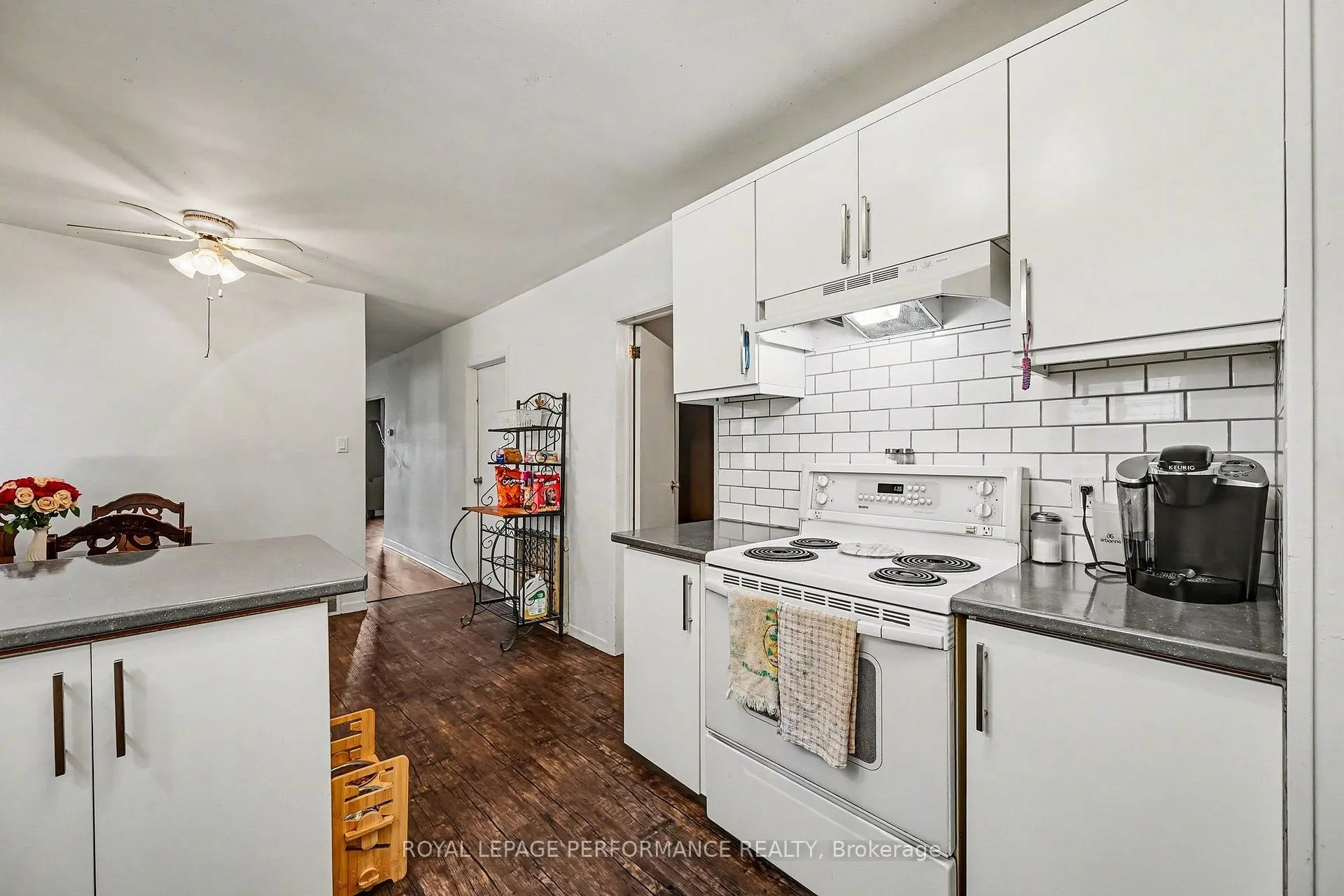 Photo 6 of 414 Gillespie Avenue, Cornwall — HOMEH