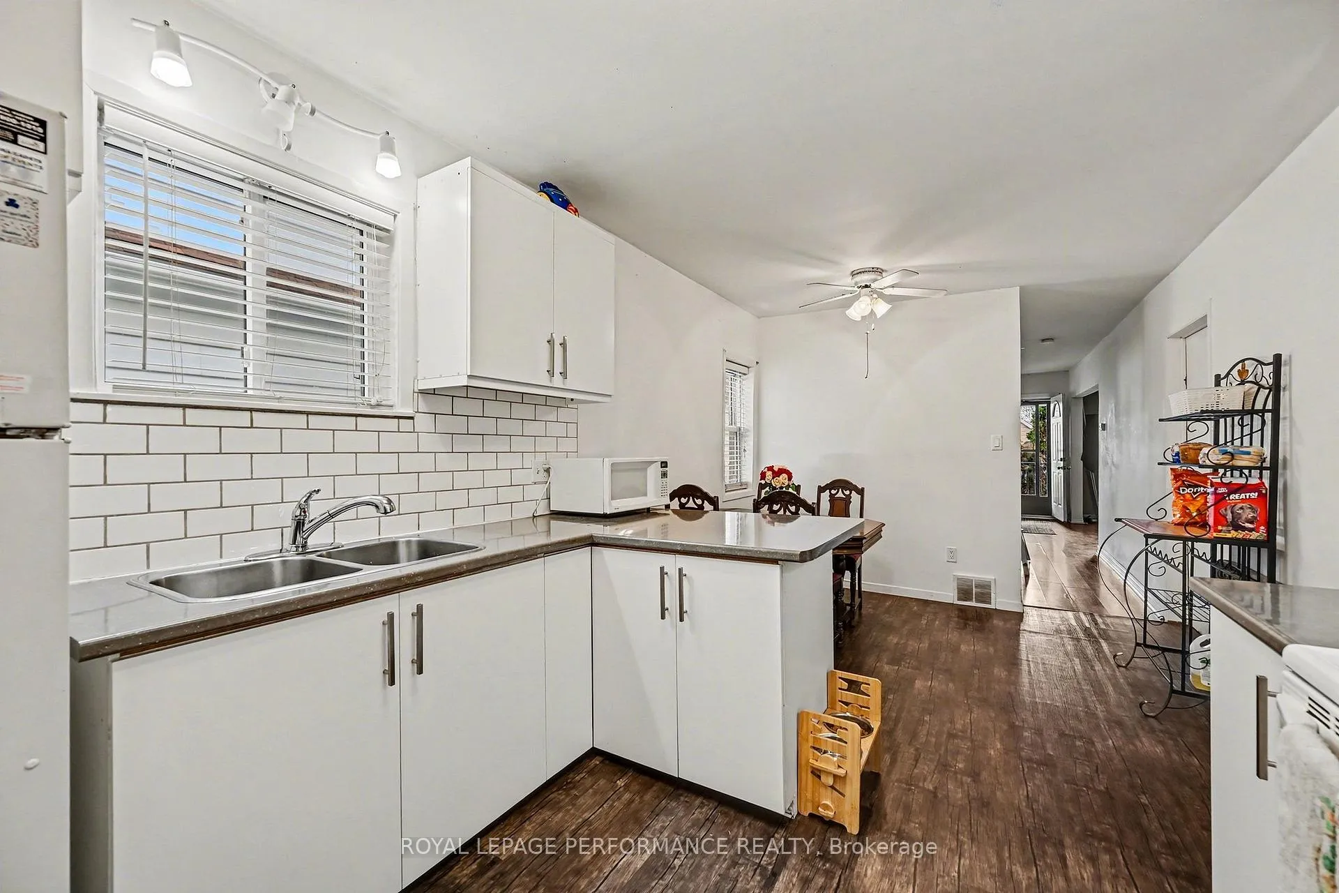 Photo 7 of 414 Gillespie Avenue, Cornwall — HOMEH