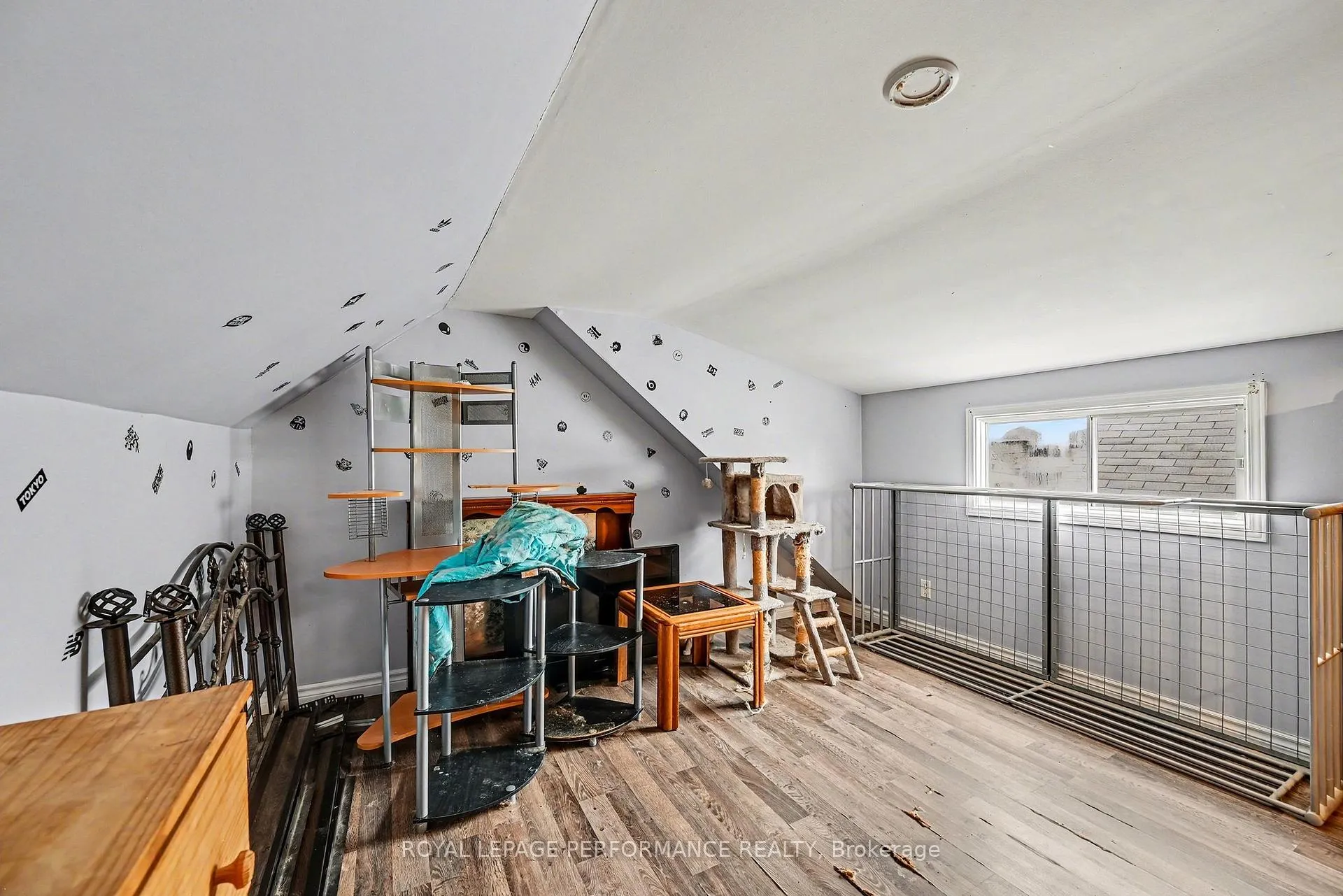 Photo 18 of 414 Gillespie Avenue, Cornwall — HOMEH