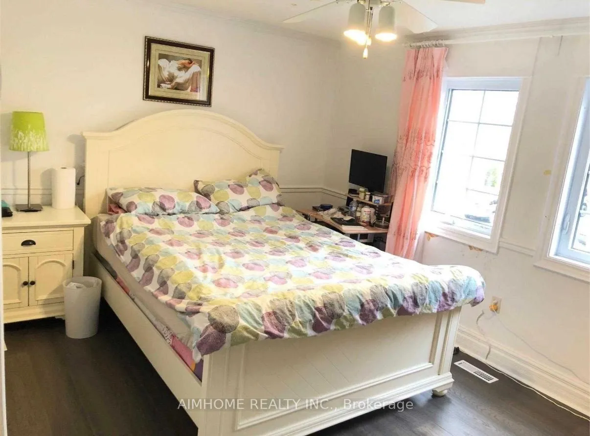 Photo 7 of 27 Miley Drive S, Markham, Markville — HOMEH