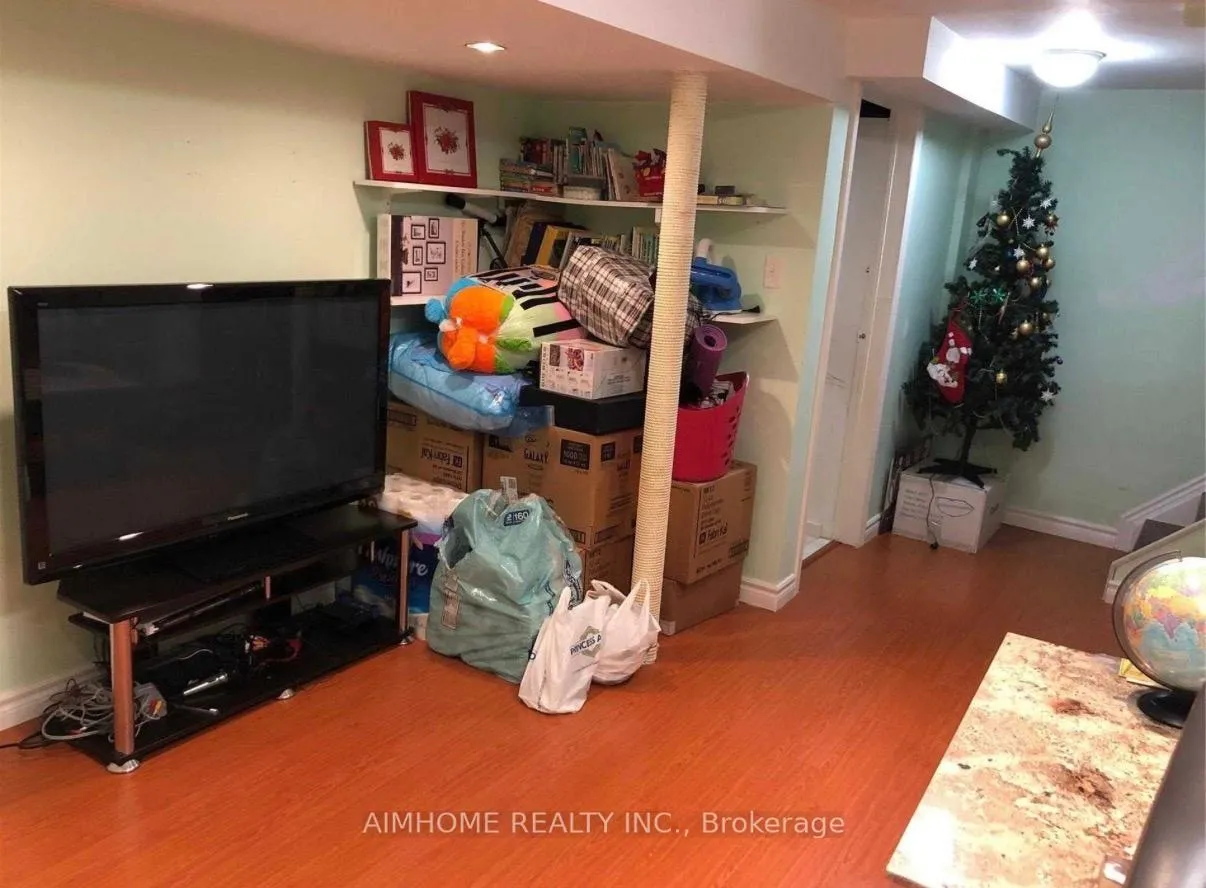 Photo 14 of 27 Miley Drive S, Markham, Markville — HOMEH