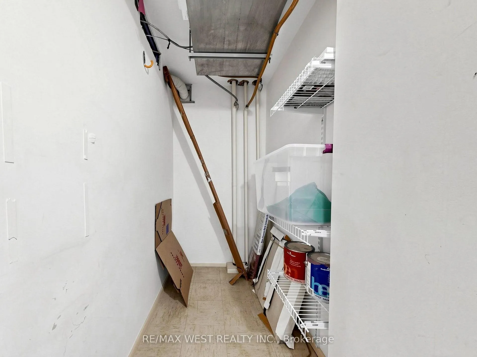 Photo 8 of Unit 211, 725 King Street W, Toronto, Niagara — HOMEH