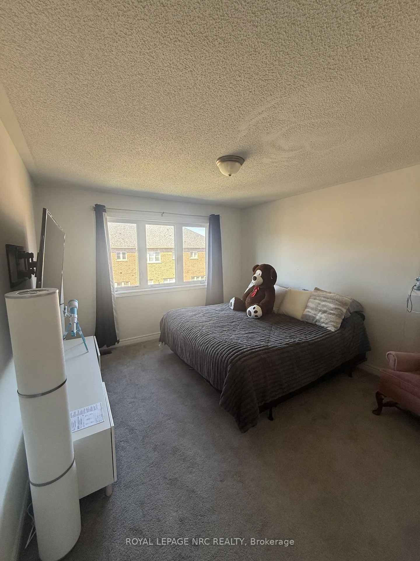 Photo 8 of 44 Harmony Way, Thorold, Rolling Meadows — HOMEH