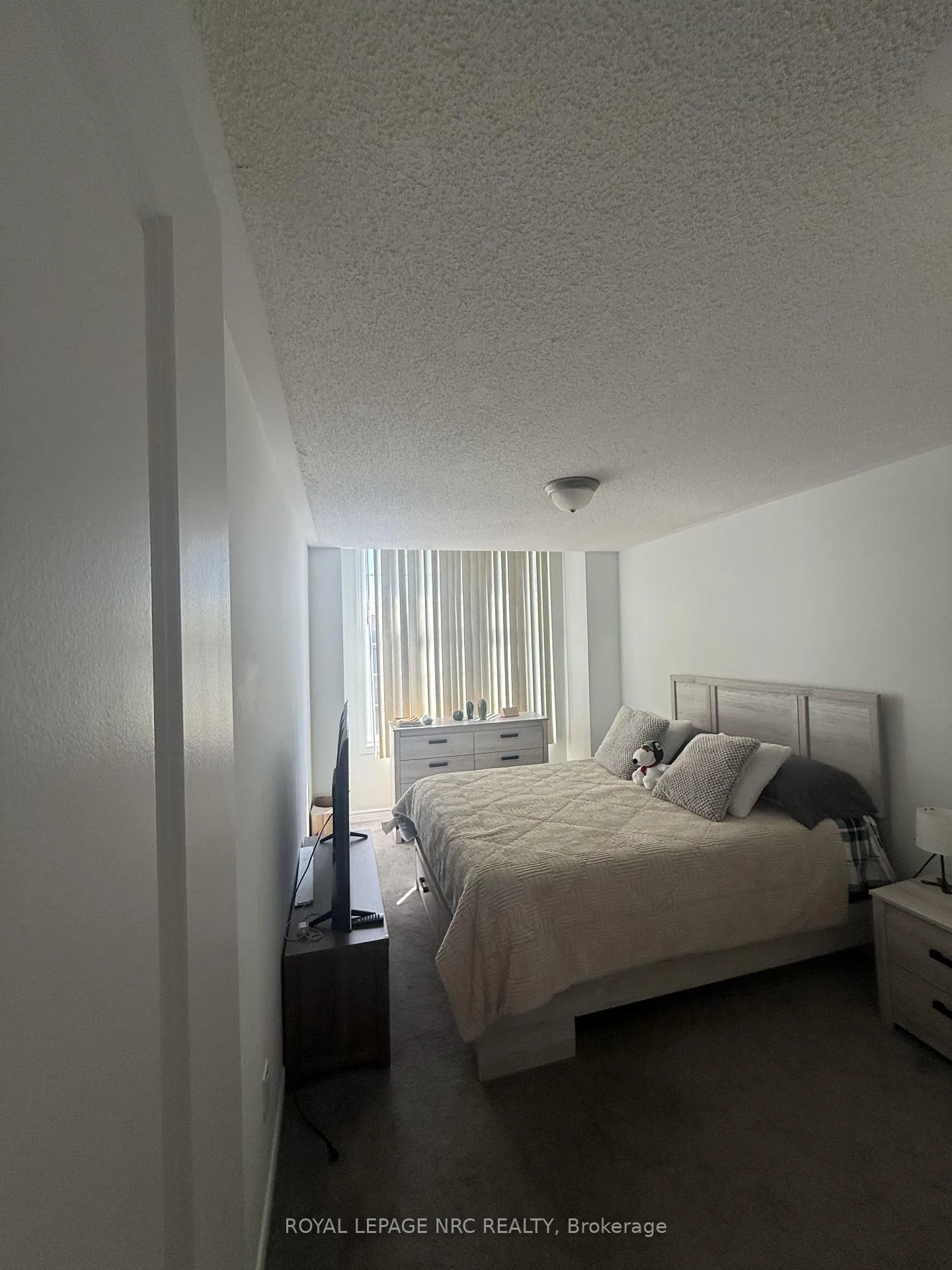 Photo 10 of 44 Harmony Way, Thorold, Rolling Meadows — HOMEH