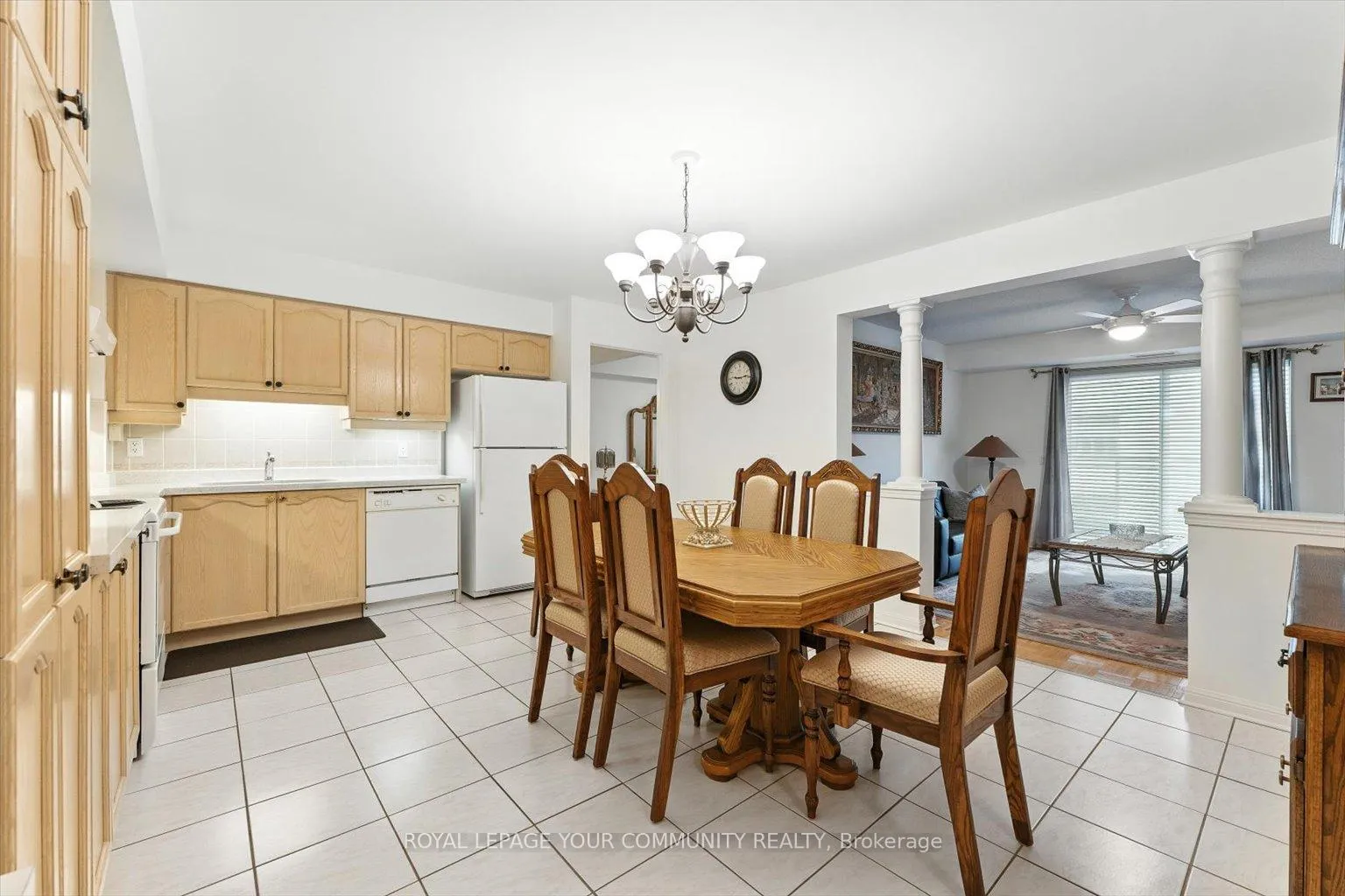 Photo 16 of Unit 307, 2502 Rutherford Road, Vaughan, Maple — HOMEH