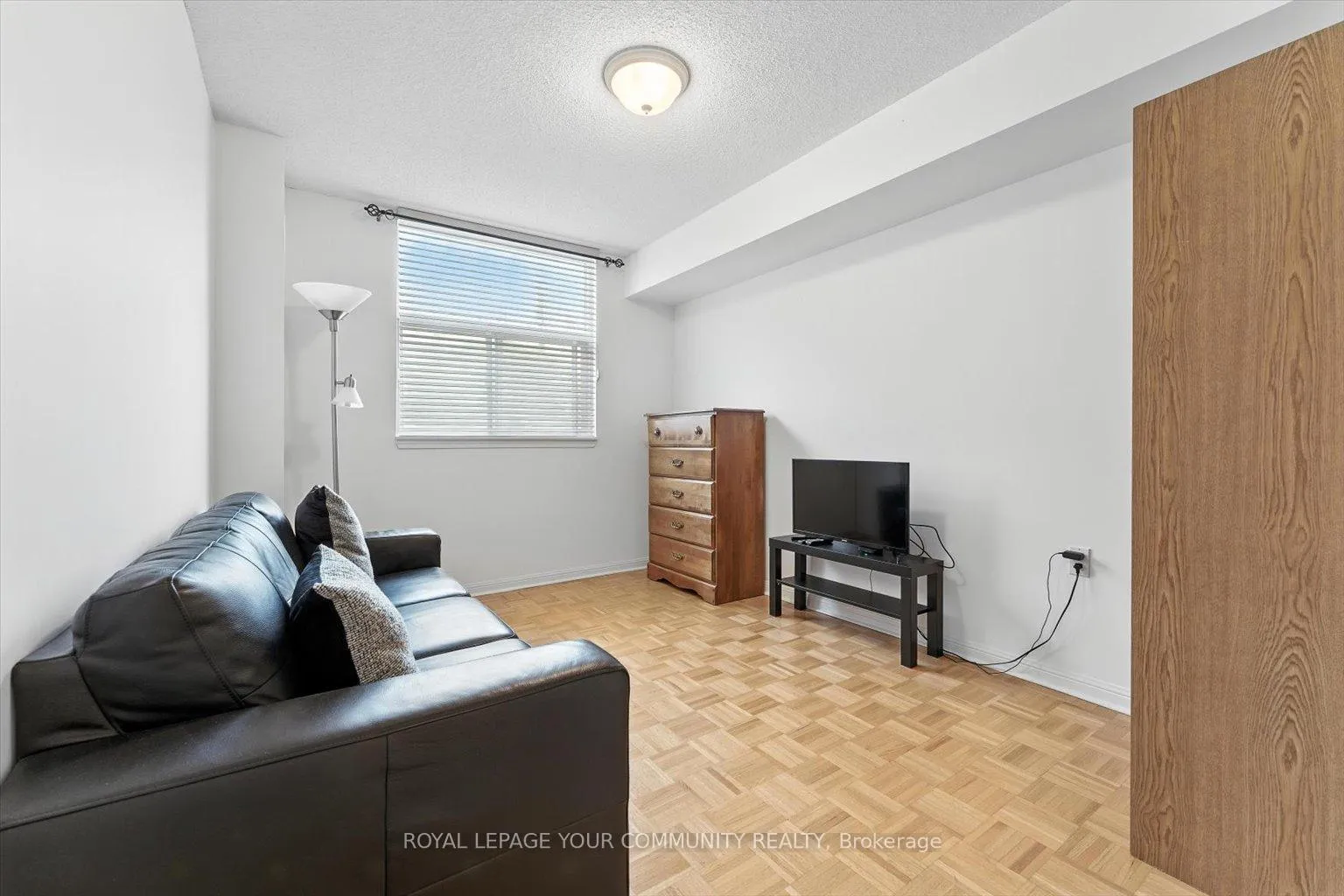 Photo 17 of Unit 307, 2502 Rutherford Road, Vaughan, Maple — HOMEH