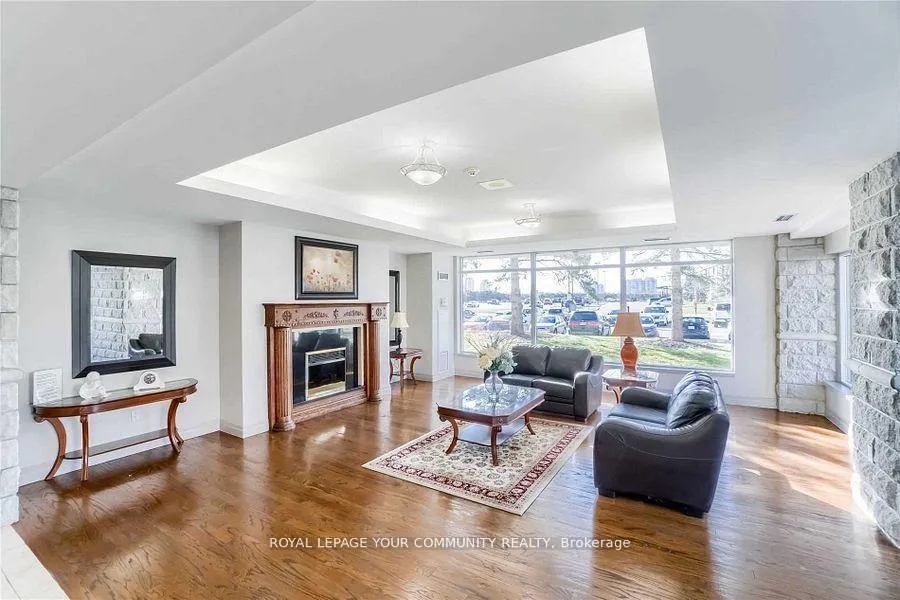 Photo 26 of Unit 307, 2502 Rutherford Road, Vaughan, Maple — HOMEH