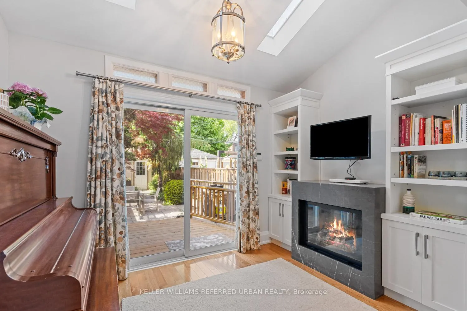 Photo 15 of 20 Benson Avenue, Toronto, Wychwood — HOMEH