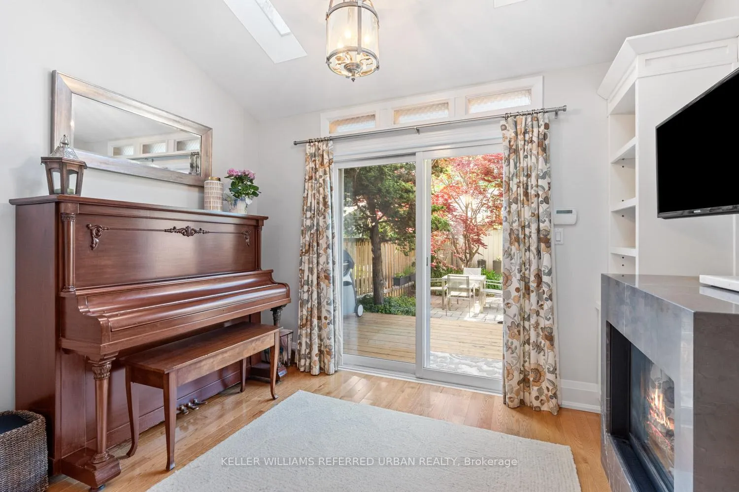 Photo 16 of 20 Benson Avenue, Toronto, Wychwood — HOMEH