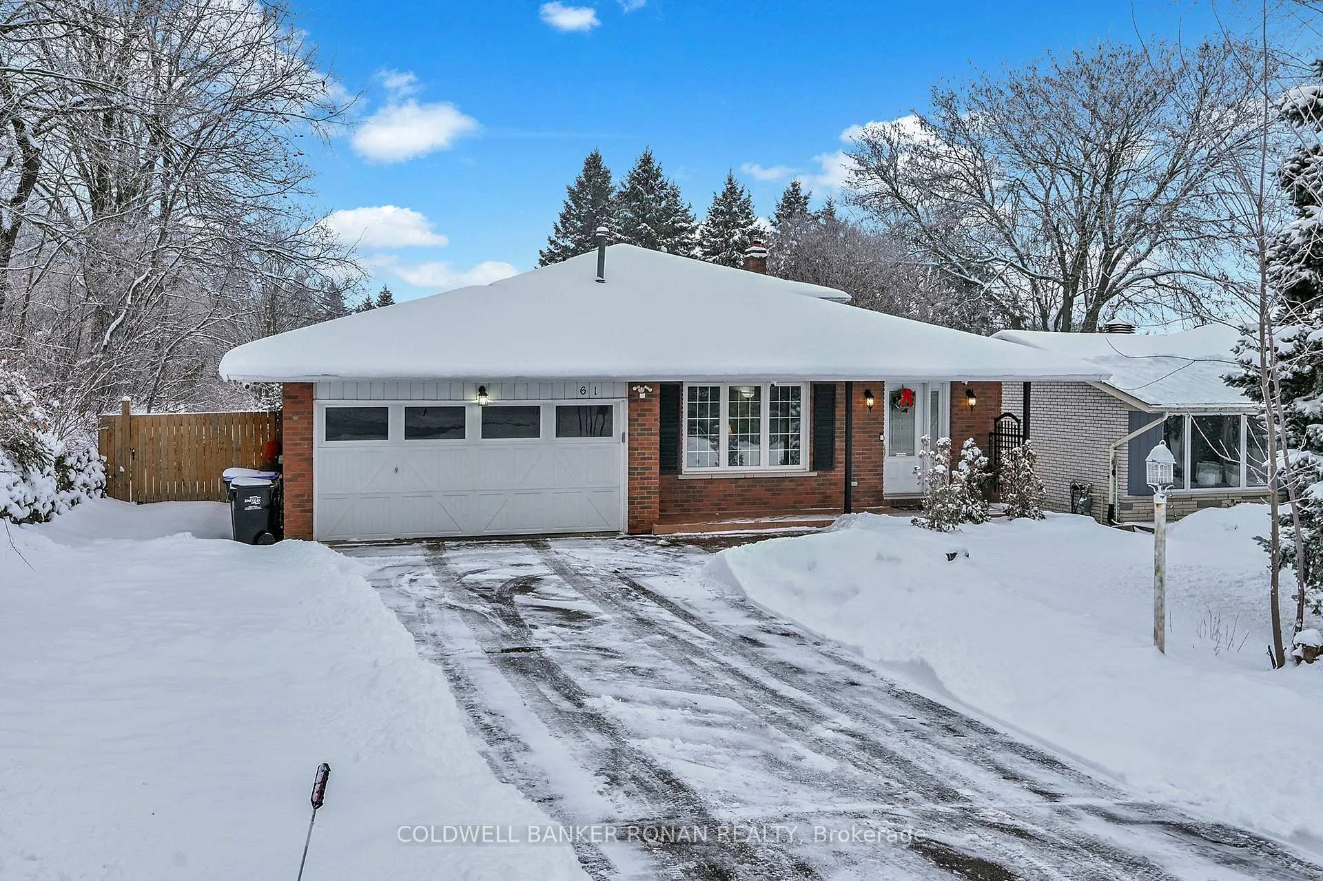 Photo 1 of 61 Doner Street, New Tecumseth, Alliston — HOMEH