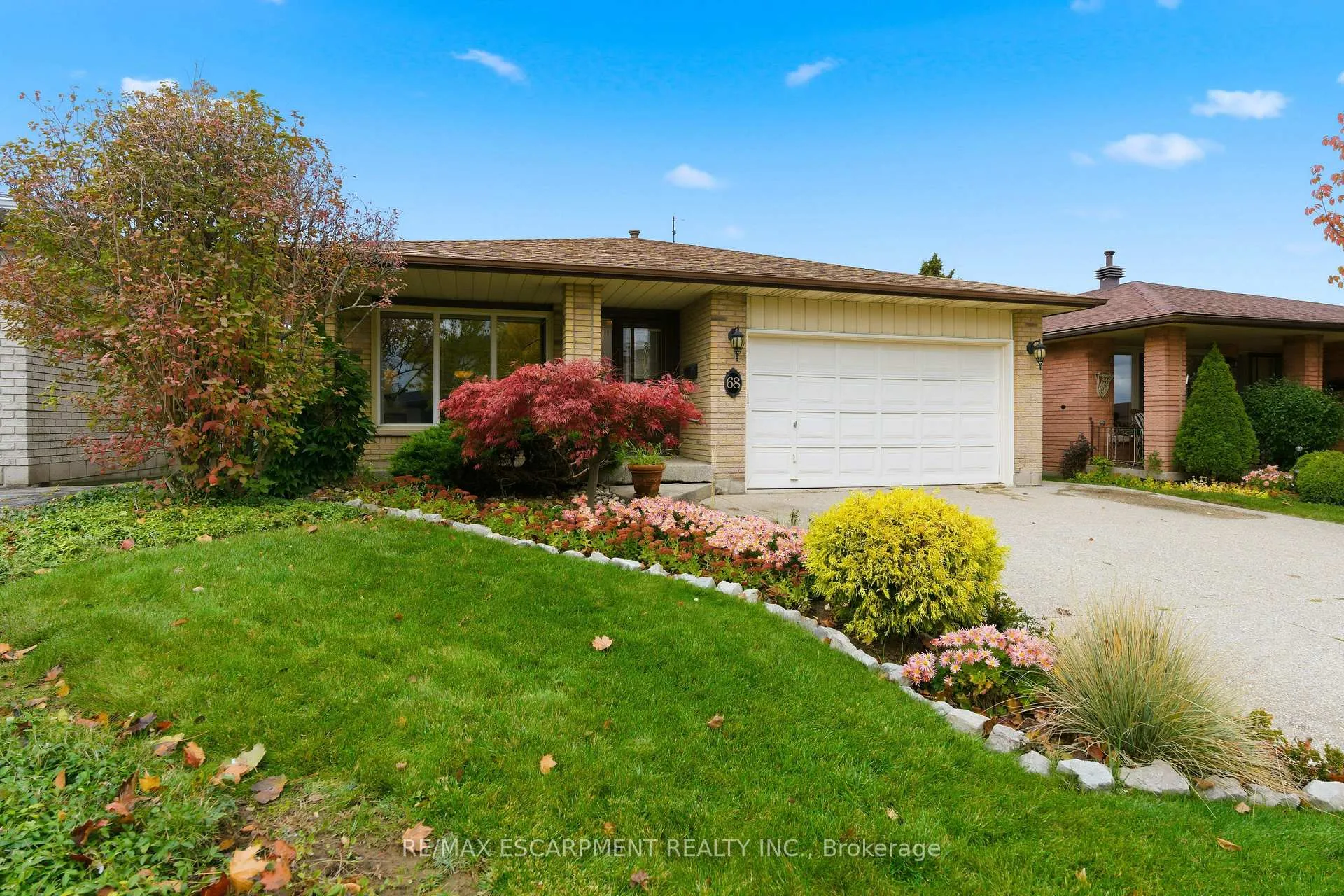 Photo 3 of 68 Firenze Street, Hamilton, Gurnett — HOMEH