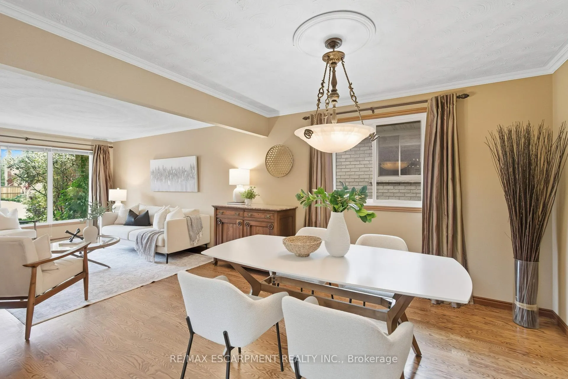 Photo 10 of 68 Firenze Street, Hamilton, Gurnett — HOMEH