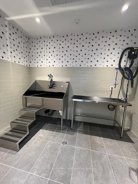 Photo 32 of Unit D707, 720 Whitlock Avenue, Milton, Cobban — HOMEH