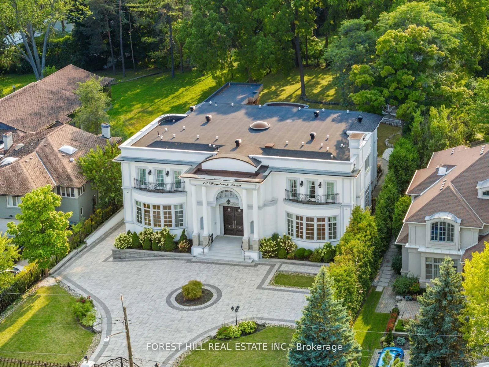 Photo 1 of 12 Thornbank Road, Vaughan, Uplands — HOMEH