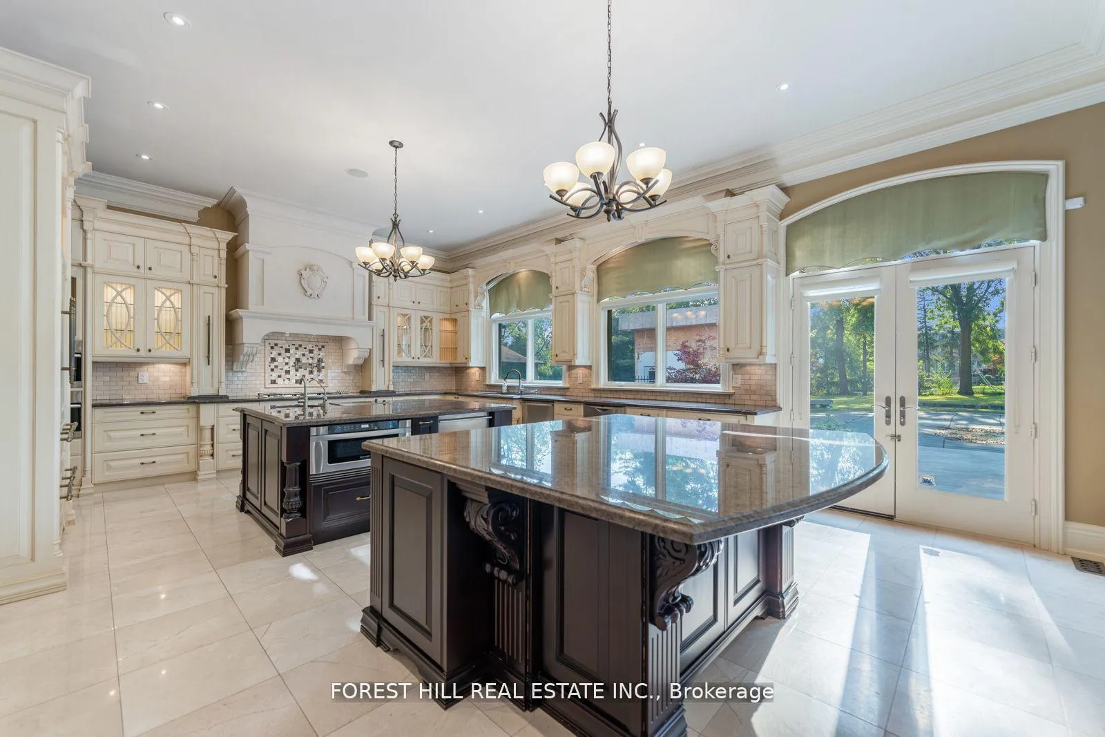 Photo 13 of 12 Thornbank Road, Vaughan, Uplands — HOMEH