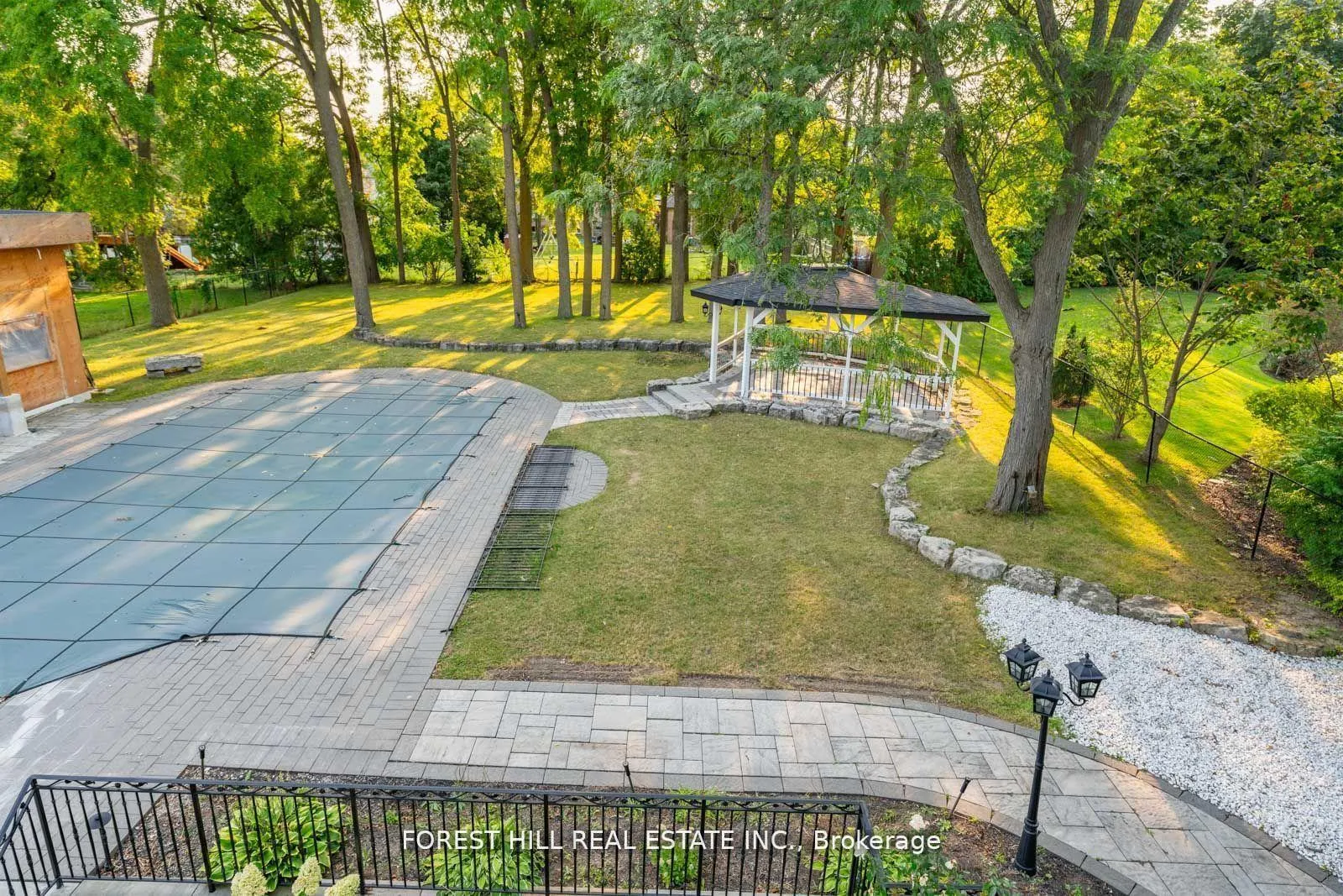 Photo 26 of 12 Thornbank Road, Vaughan, Uplands — HOMEH