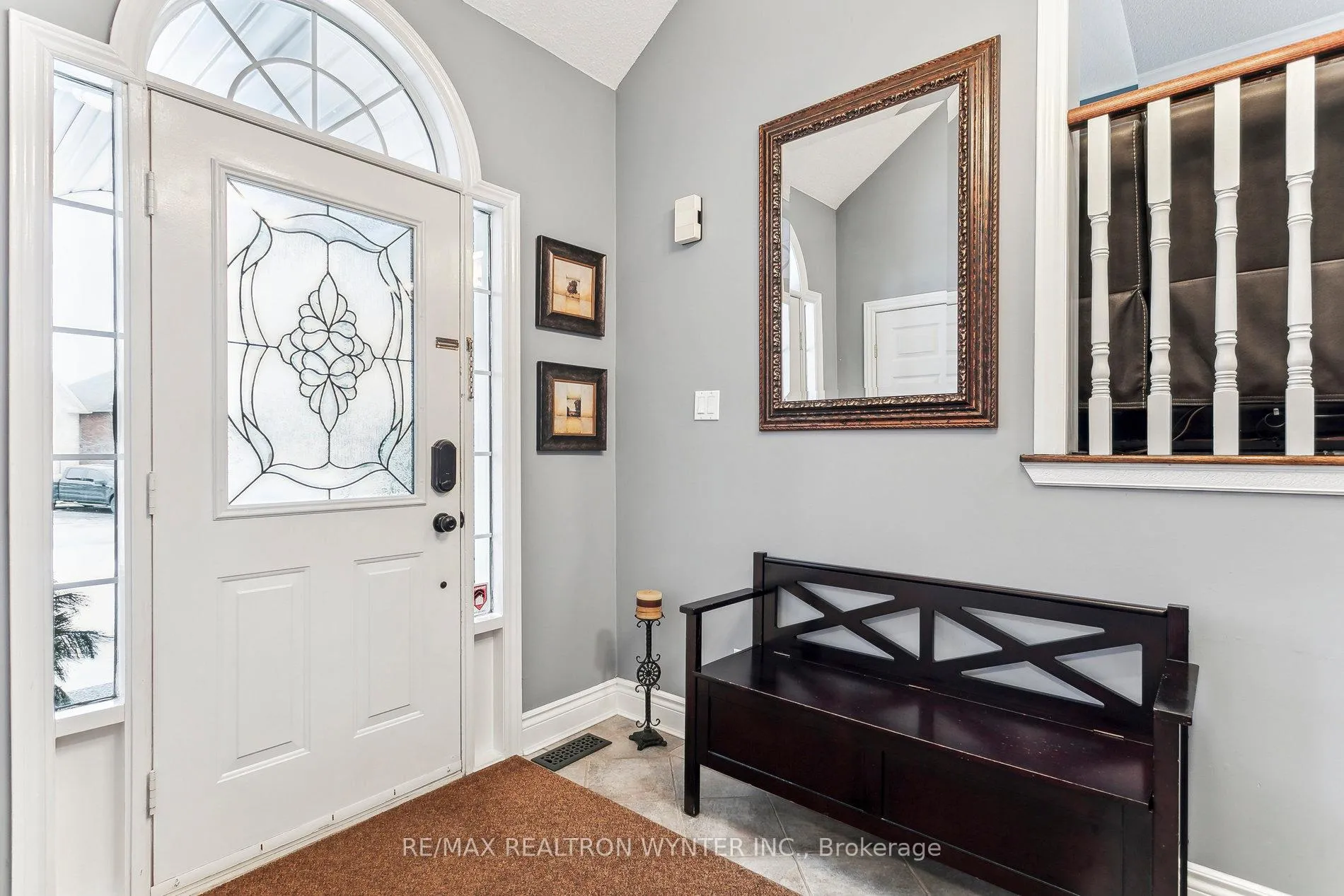Photo 3 of 12 Valleybrae Court, Caledon, Rural Caledon — HOMEH