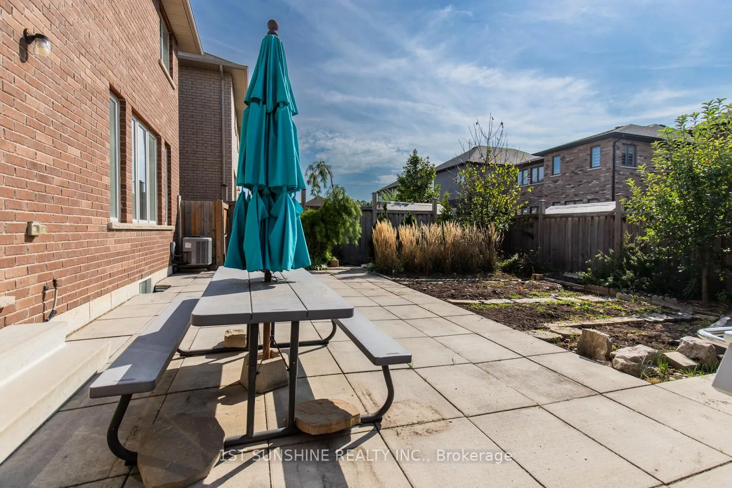 Photo 29 of 180 Chambers Drive, Hamilton, Meadowlands — HOMEH