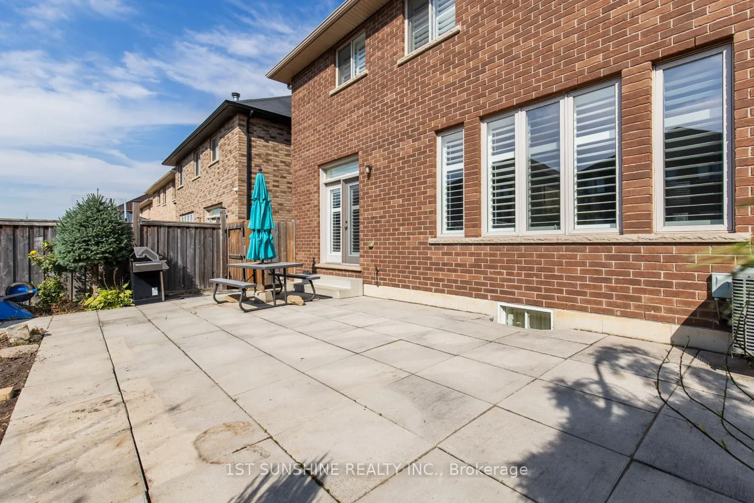 Photo 30 of 180 Chambers Drive, Hamilton, Meadowlands — HOMEH