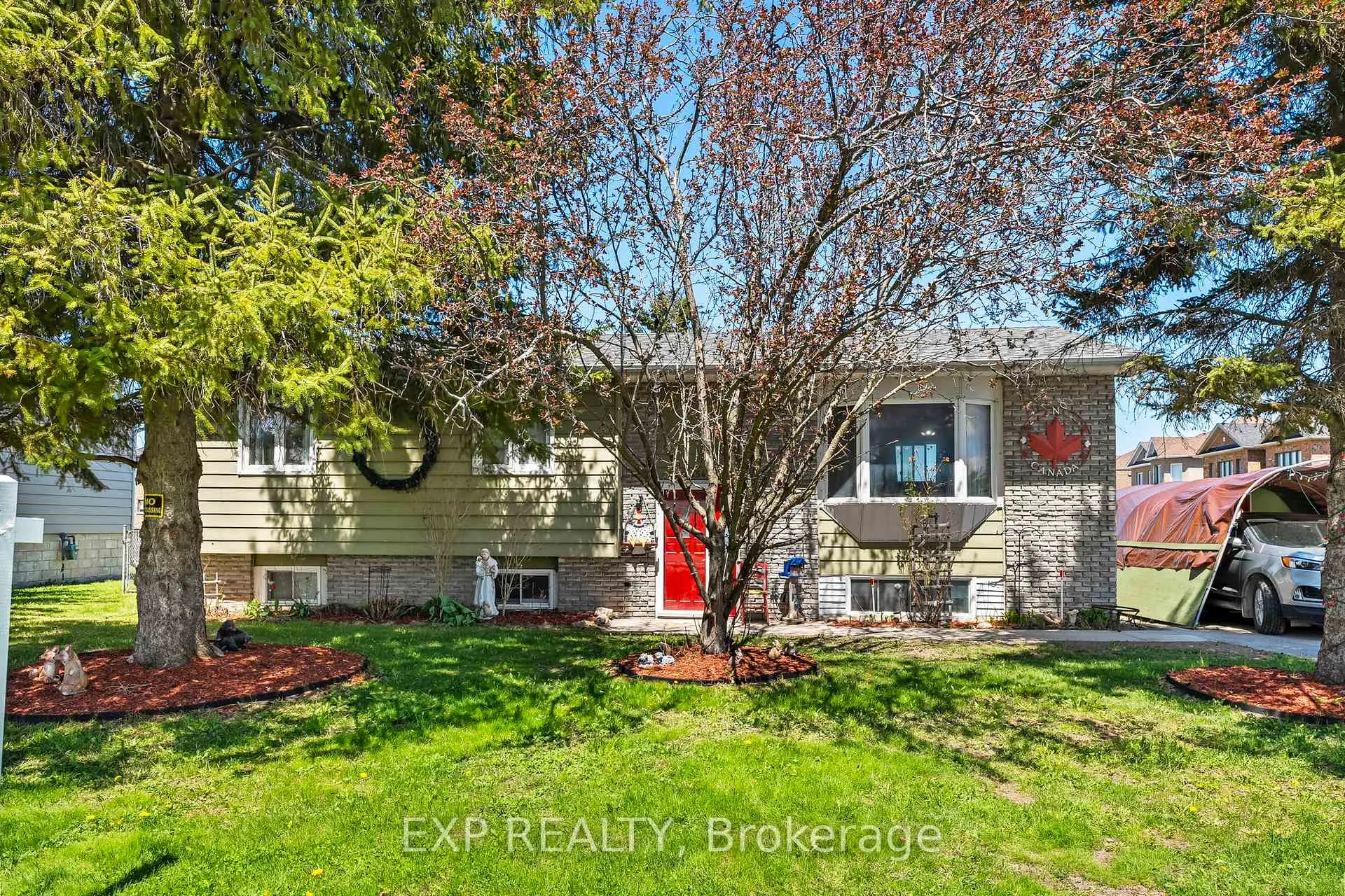 Photo 4 of 354 Lakeland Crescent, Brock, Beaverton — HOMEH