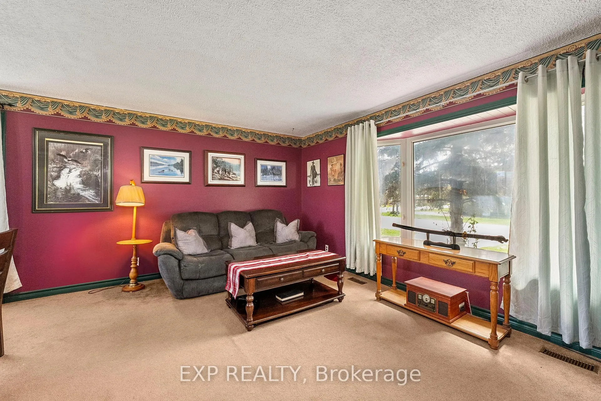 Photo 10 of 354 Lakeland Crescent, Brock, Beaverton — HOMEH