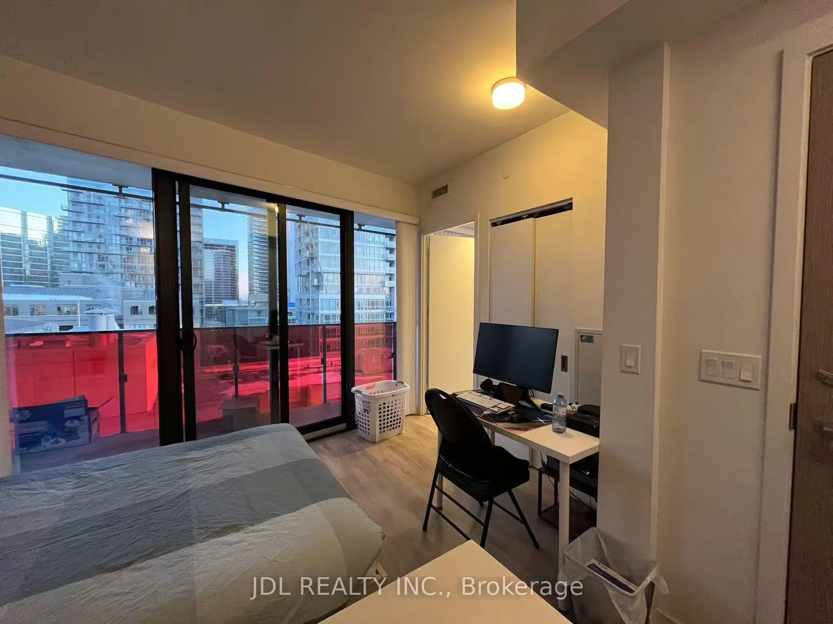 Photo 6 of Unit 1516, 215 Queen Street W, Toronto, Waterfront Communities — HOMEH