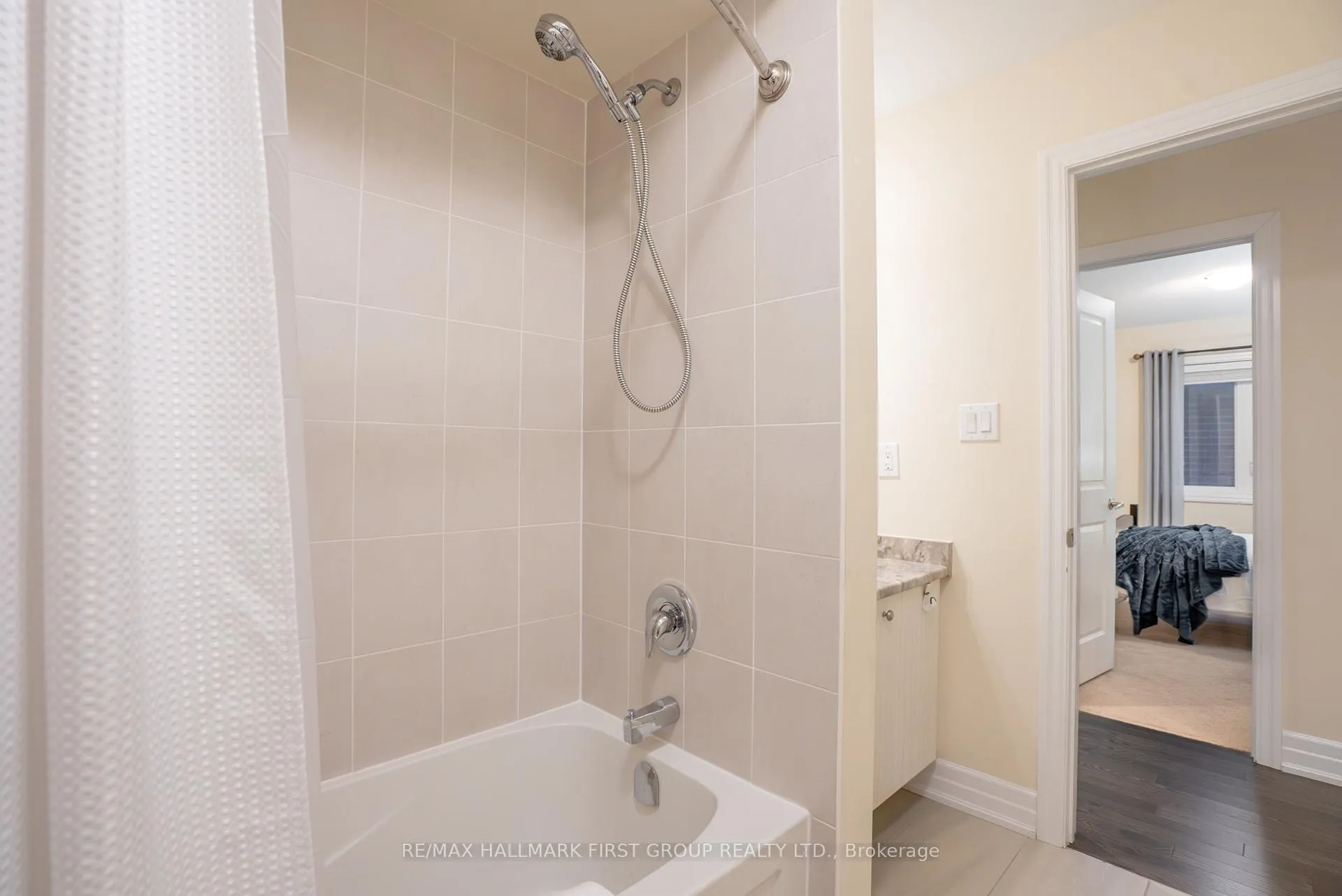 Photo 19 of 2388 Secreto Drive, Oshawa, Windfields — HOMEH