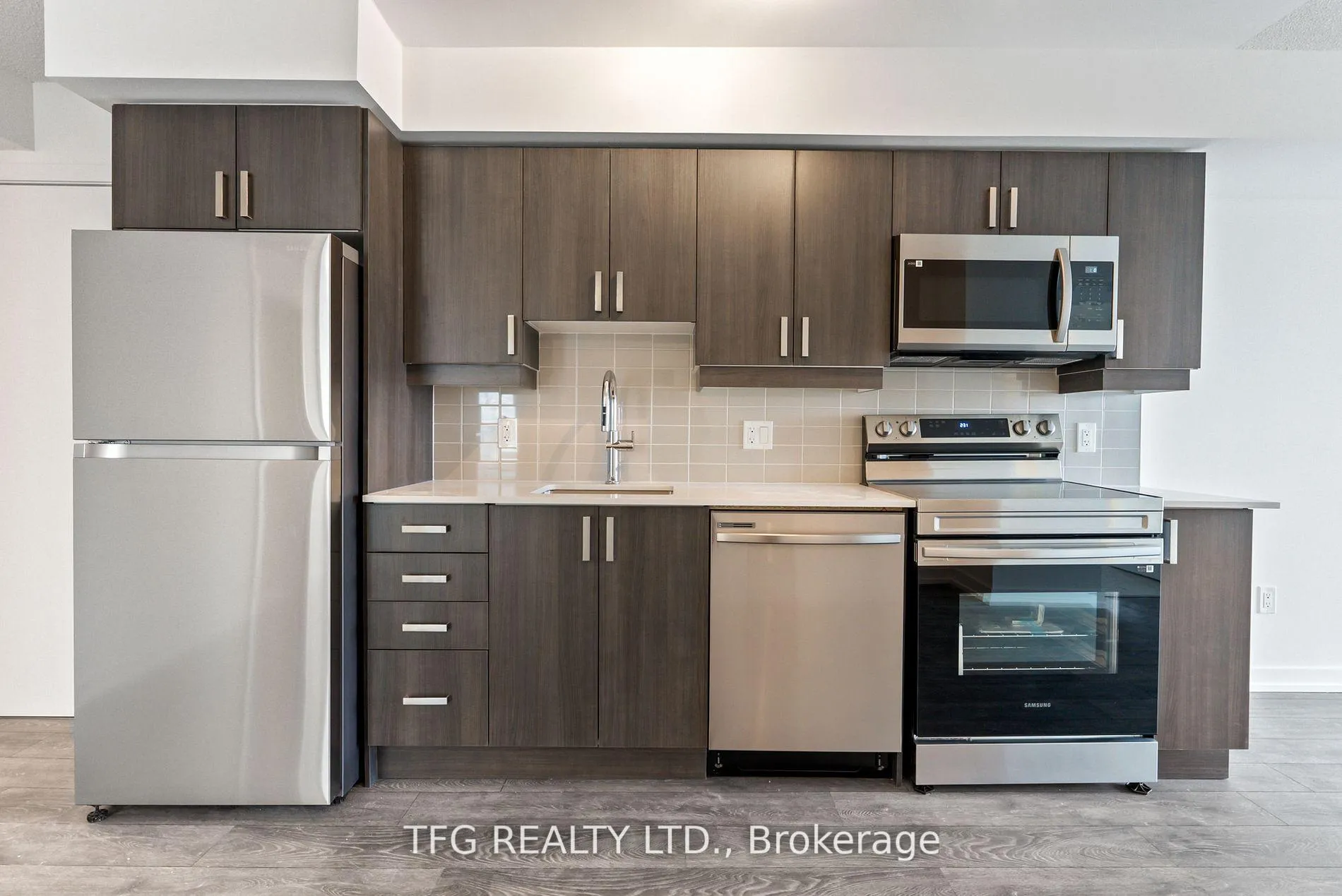Photo 8 of Unit 1104, 1455 Celebration Drive, Pickering, Bay Ridges — HOMEH