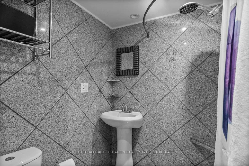 Photo 22 of 35 Riverview Drive, Greater Napanee — HOMEH
