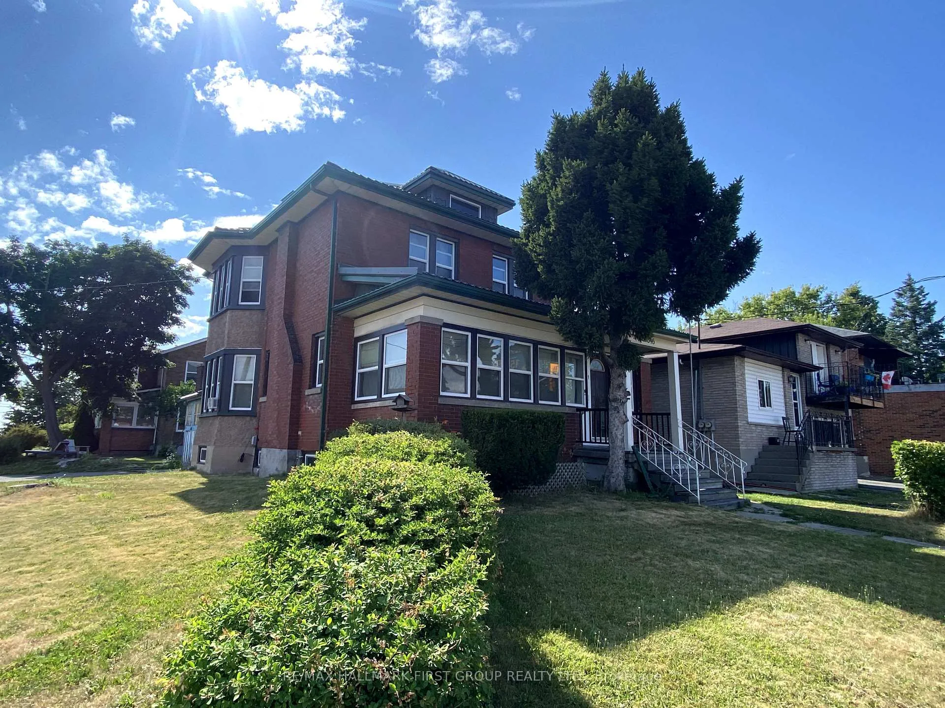 Photo 1 of 346 Simcoe Street S, Oshawa, Central — HOMEH
