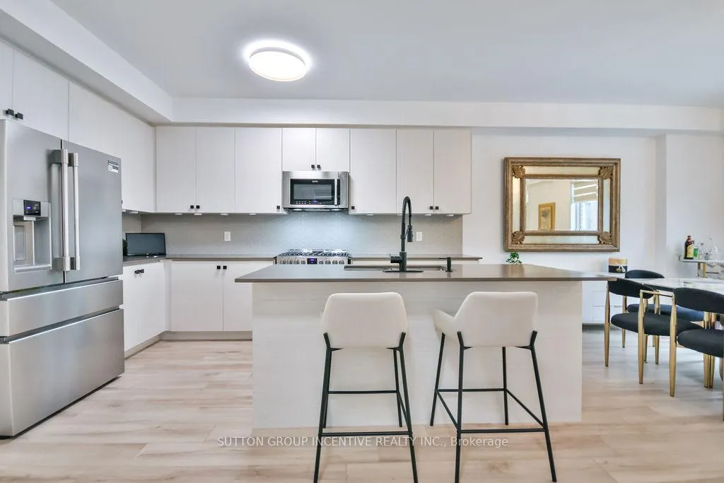Photo 11 of 2195 Grainger Loop, Innisfil, Alcona — HOMEH