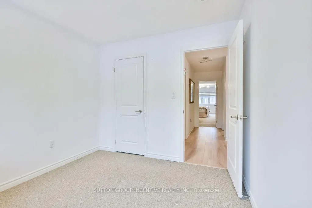 Photo 23 of 2195 Grainger Loop, Innisfil, Alcona — HOMEH