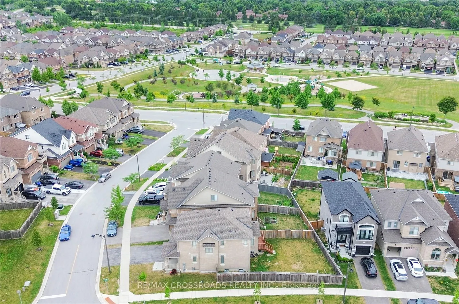 Photo 6 of 2 Parker Lane, New Tecumseth, Alliston — HOMEH