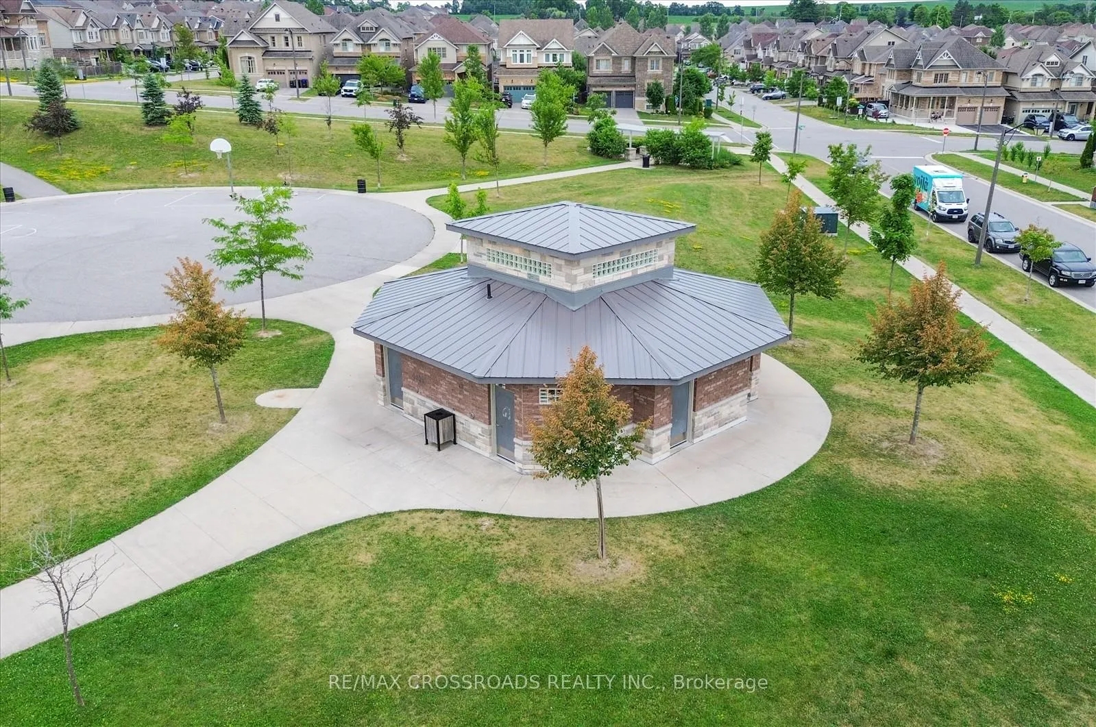 Photo 45 of 2 Parker Lane, New Tecumseth, Alliston — HOMEH