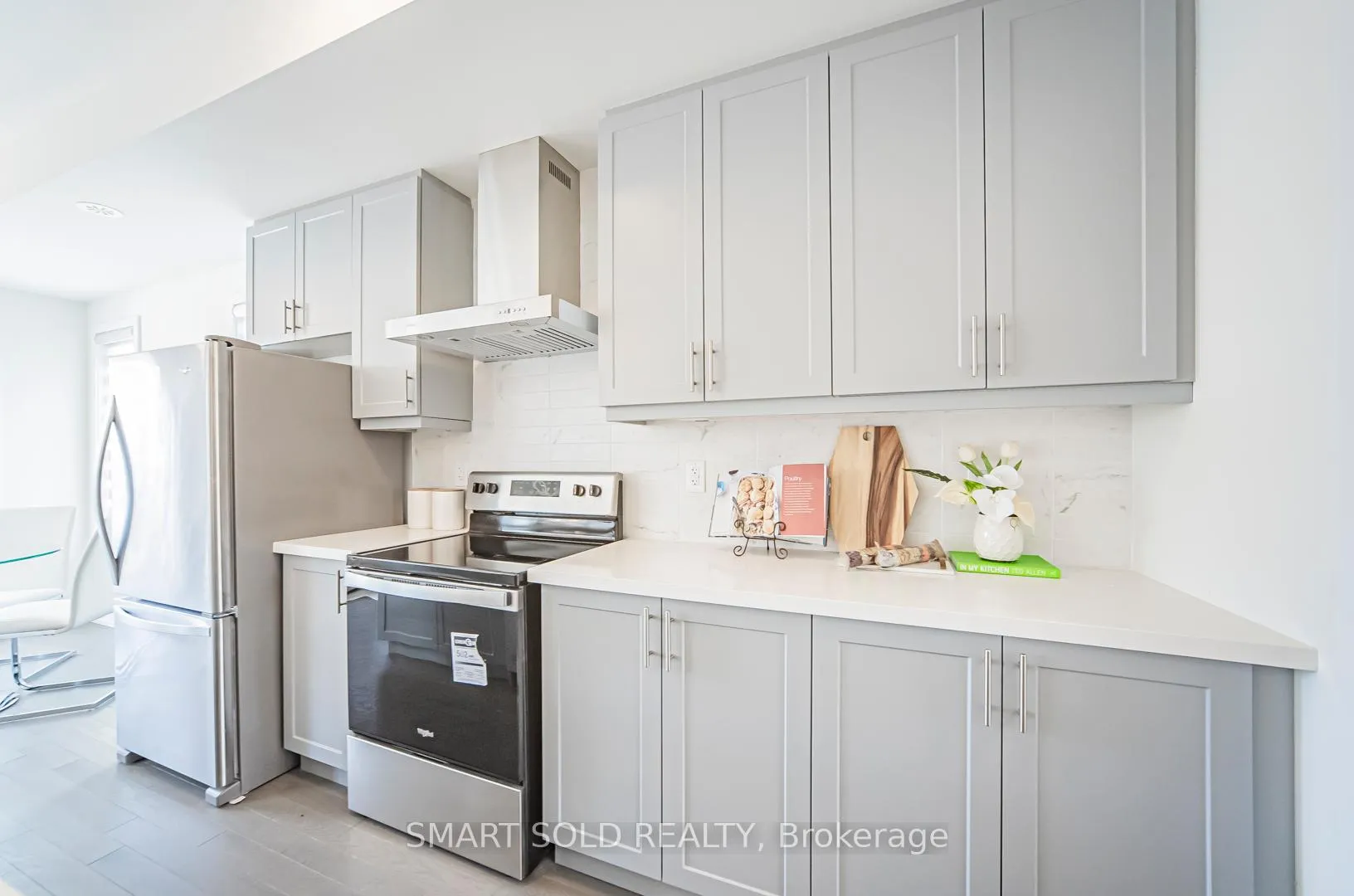 Photo 10 of 129 Yorkton Boulevard, Markham, Angus Glen — HOMEH