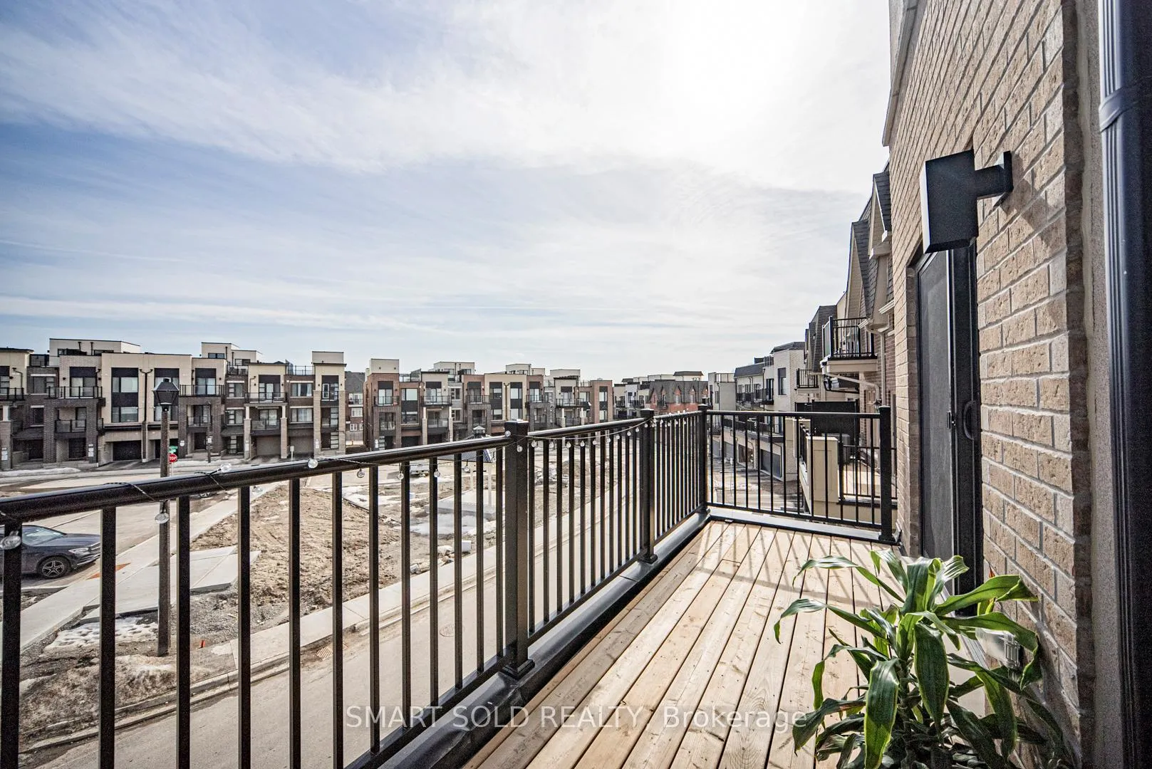 Photo 24 of 129 Yorkton Boulevard, Markham, Angus Glen — HOMEH