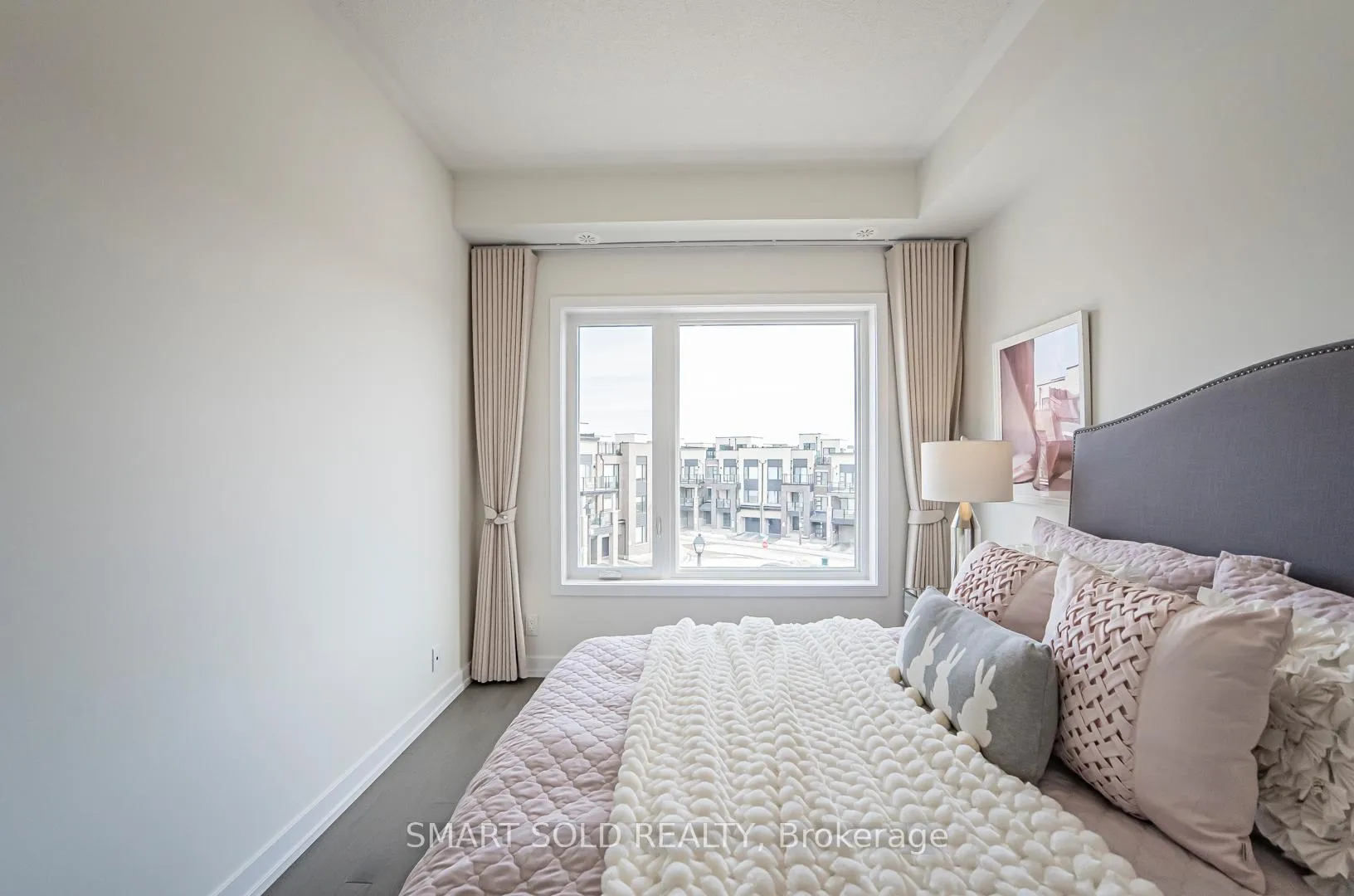 Photo 32 of 129 Yorkton Boulevard, Markham, Angus Glen — HOMEH