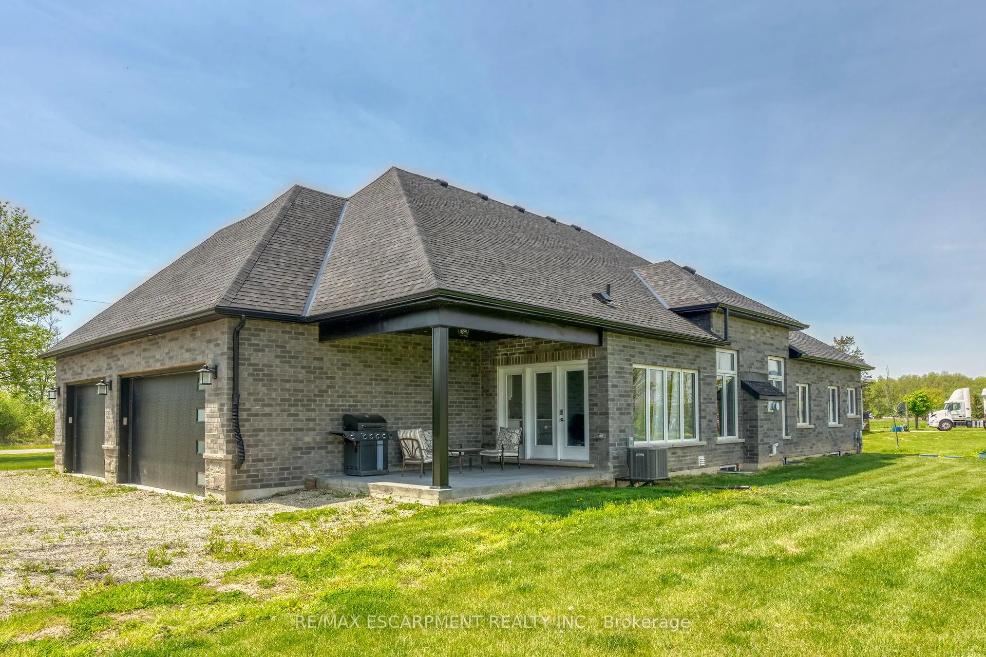 Photo 3 of 389 Concession 4 Road, Haldimand — HOMEH
