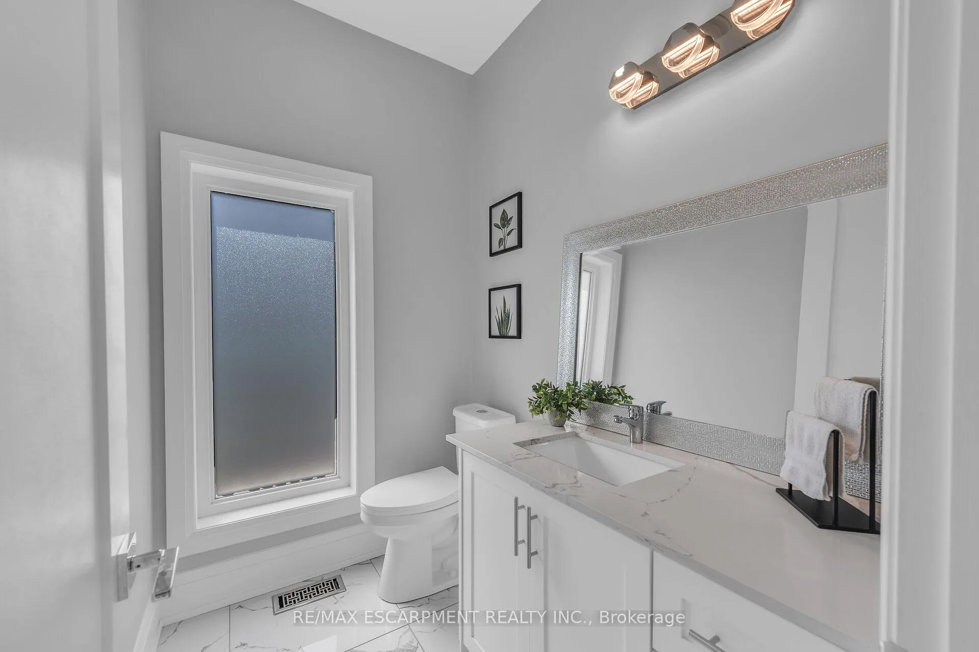 Photo 31 of 389 Concession 4 Road, Haldimand — HOMEH