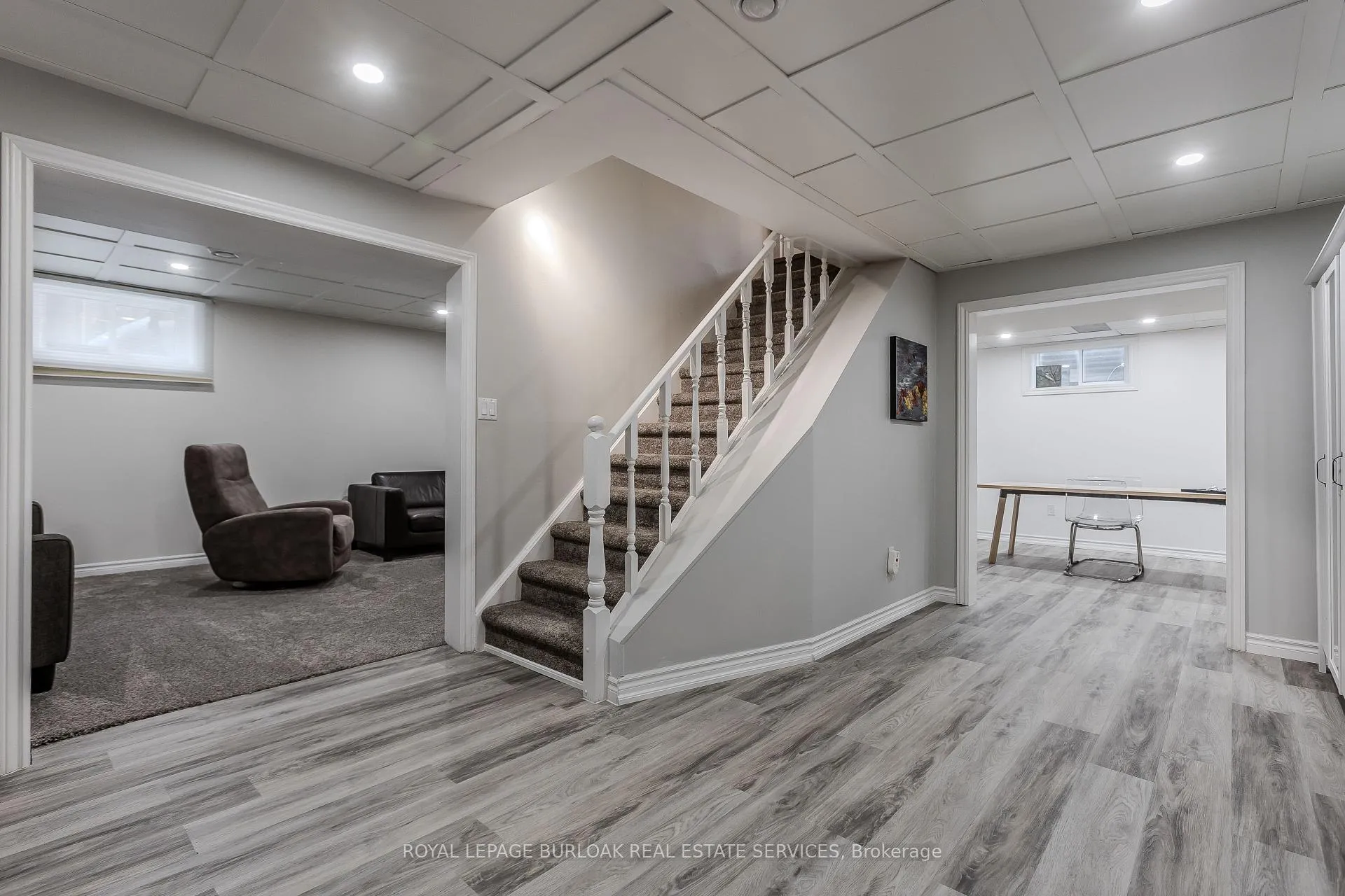 Photo 33 of 6 Carl Crescent, Hamilton, Waterdown — HOMEH