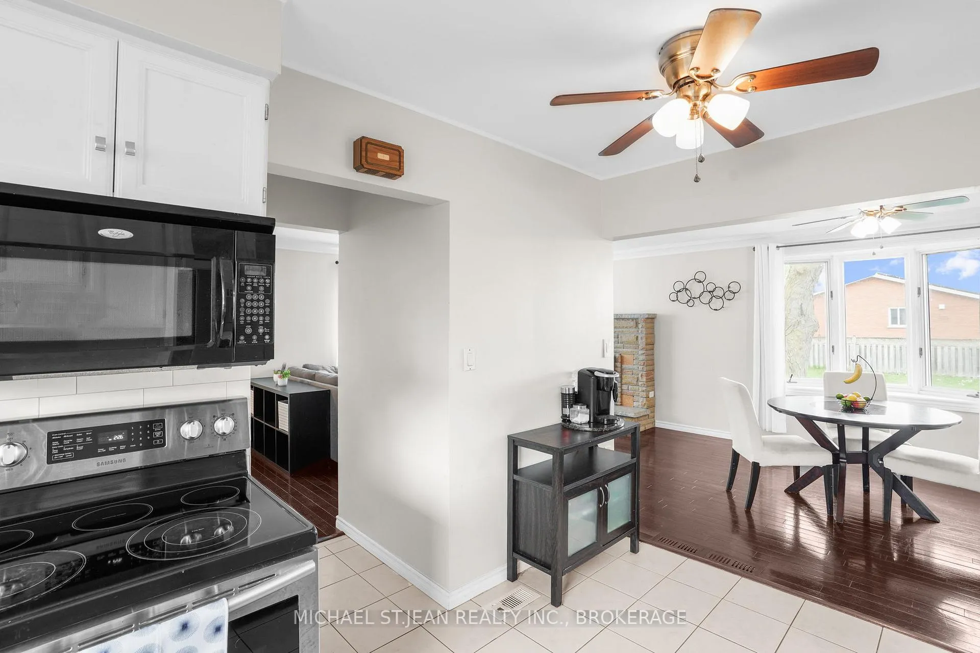Photo 12 of 149 Greenford Drive, Hamilton, Greenford — HOMEH