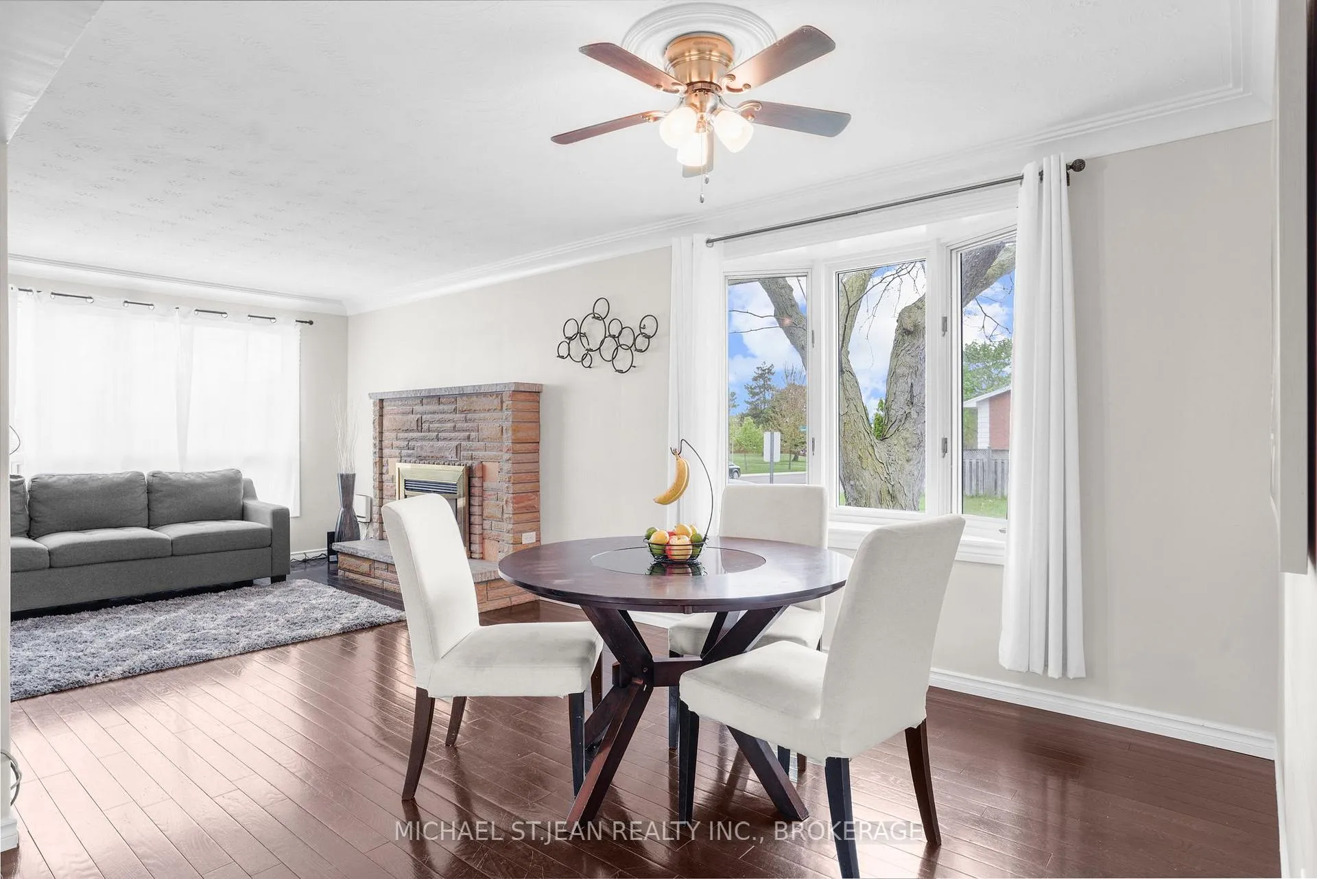 Photo 13 of 149 Greenford Drive, Hamilton, Greenford — HOMEH