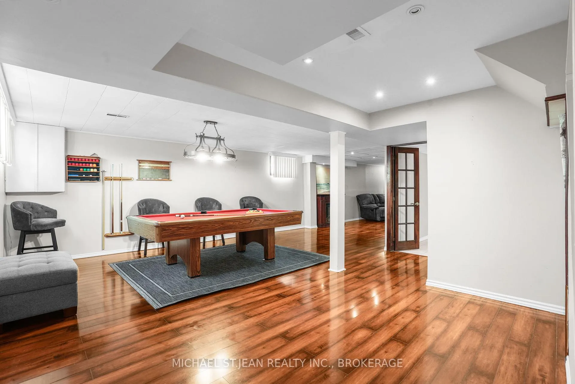 Photo 27 of 149 Greenford Drive, Hamilton, Greenford — HOMEH