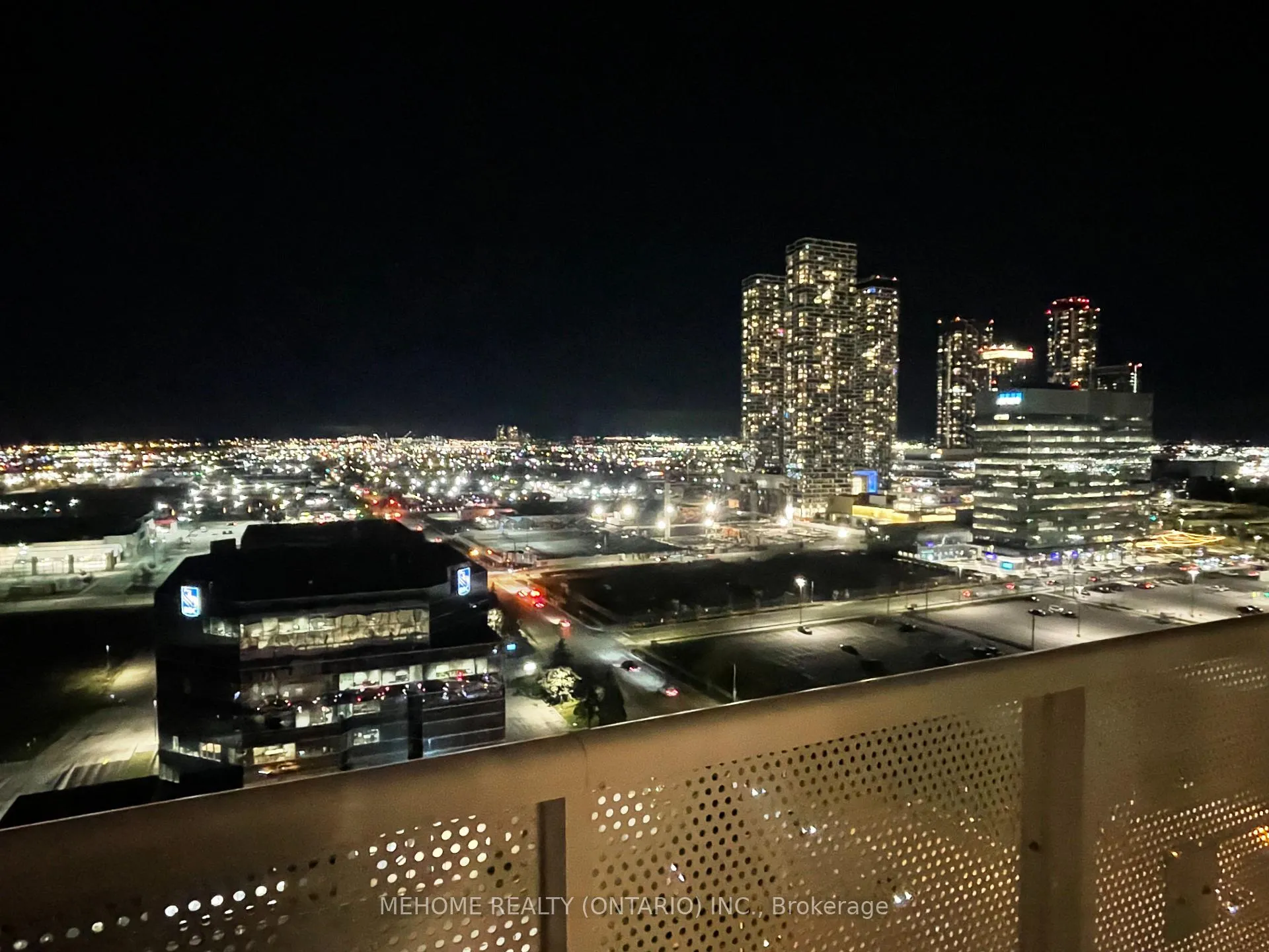Photo 15 of Unit 1903, 8 Interchange Way, Vaughan, Vaughan Corporate Centre — HOMEH