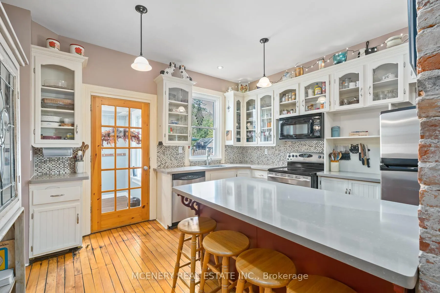 Photo 10 of 7 Church Boulevard W, Erin — HOMEH