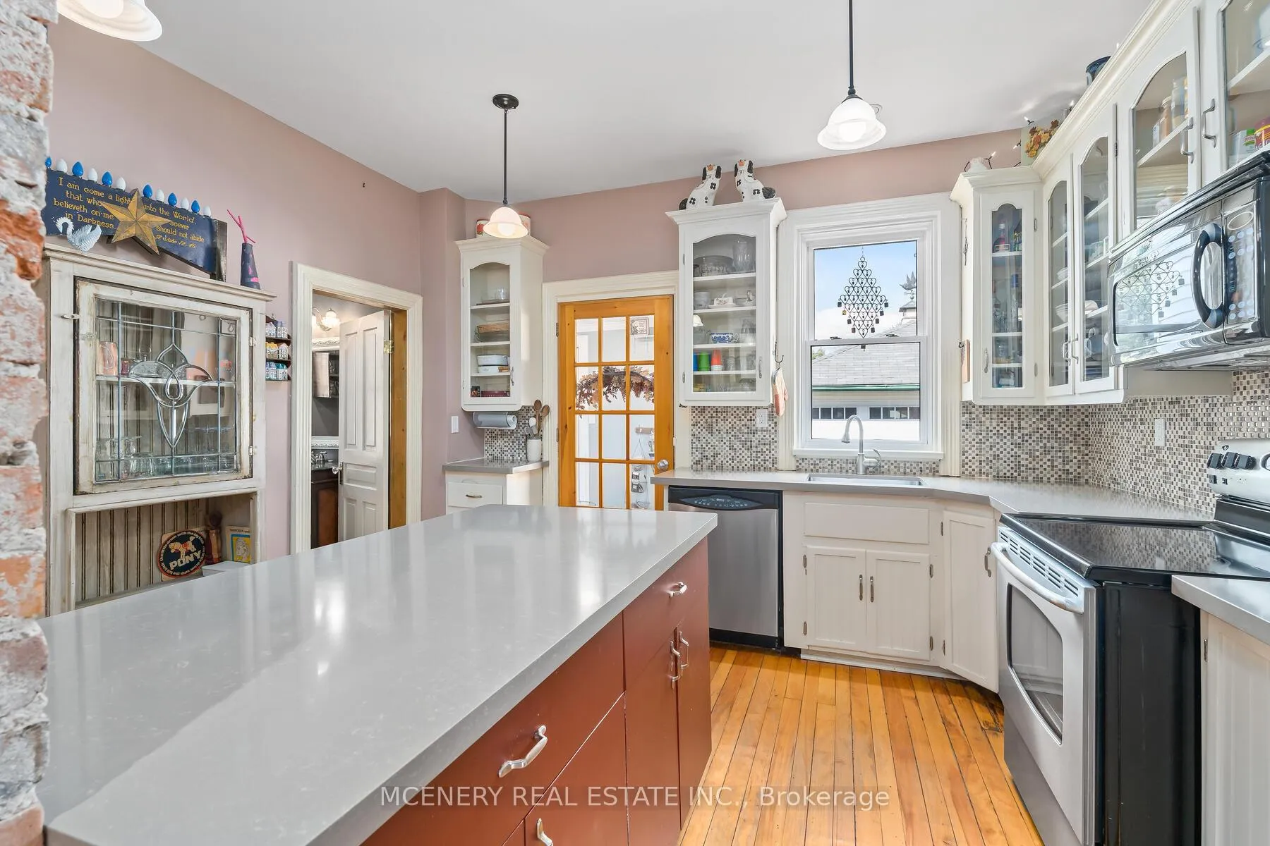 Photo 11 of 7 Church Boulevard W, Erin — HOMEH